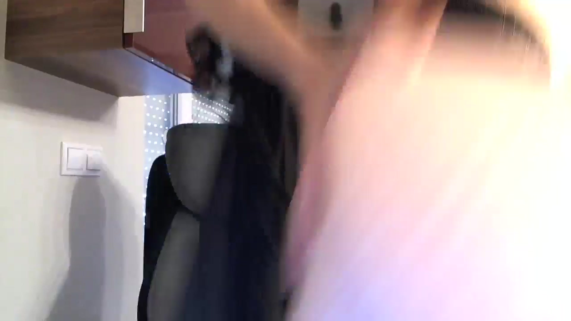 Gallery image thumbnail from Heaven_hot's myfreecams stream on, 04/28/2024, 15:52 image 2 of 20