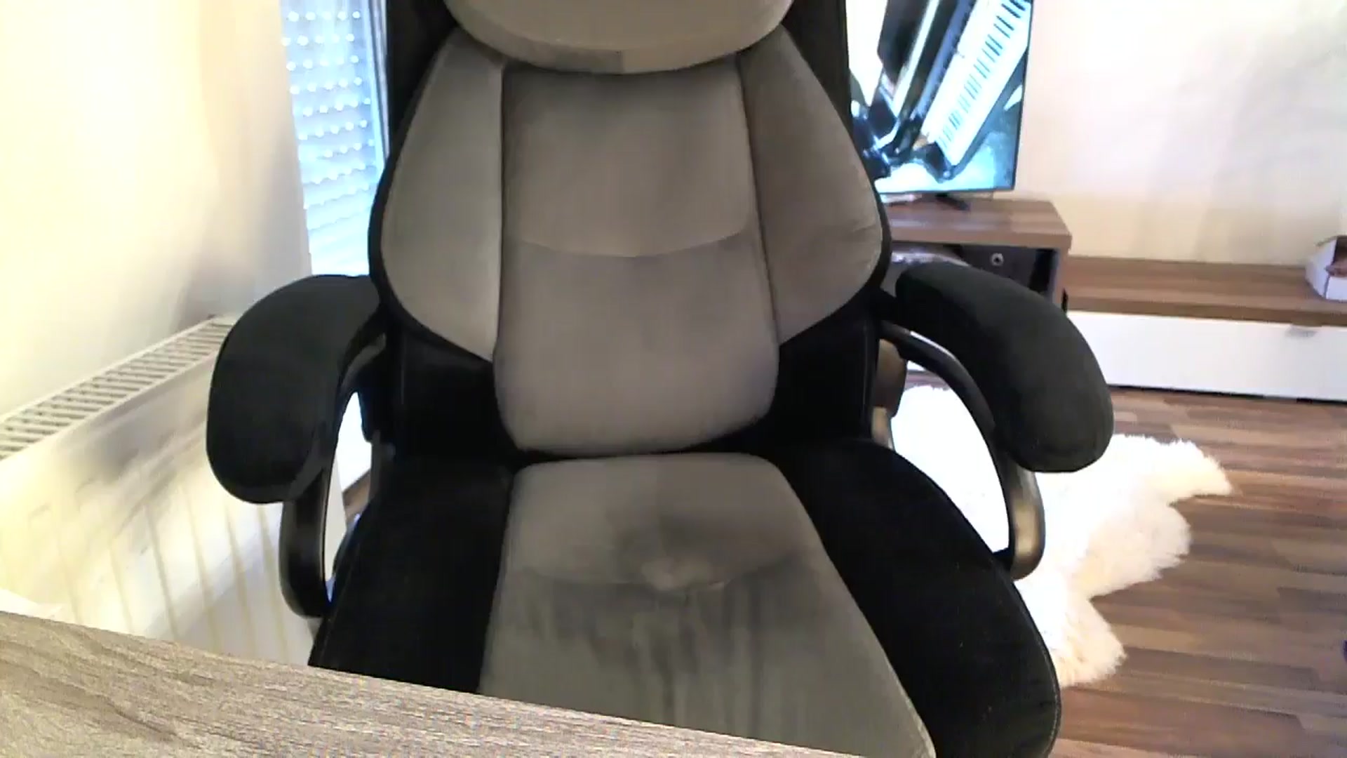 Gallery image thumbnail from Heaven_hot's myfreecams stream on, 05/04/2024, 13:53 image 17 of 20