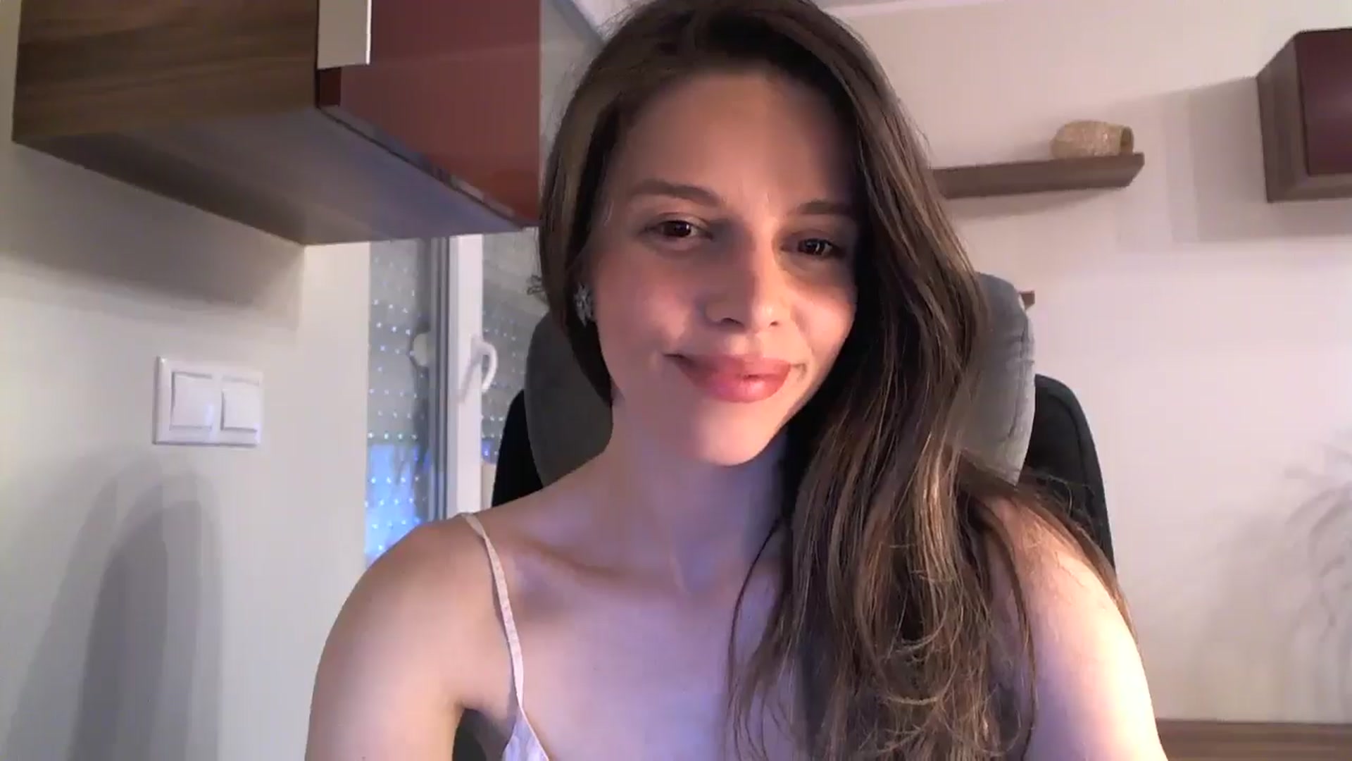 Gallery image thumbnail from Heaven_hot's myfreecams stream on, 05/14/2024, 17:24 image 19 of 20