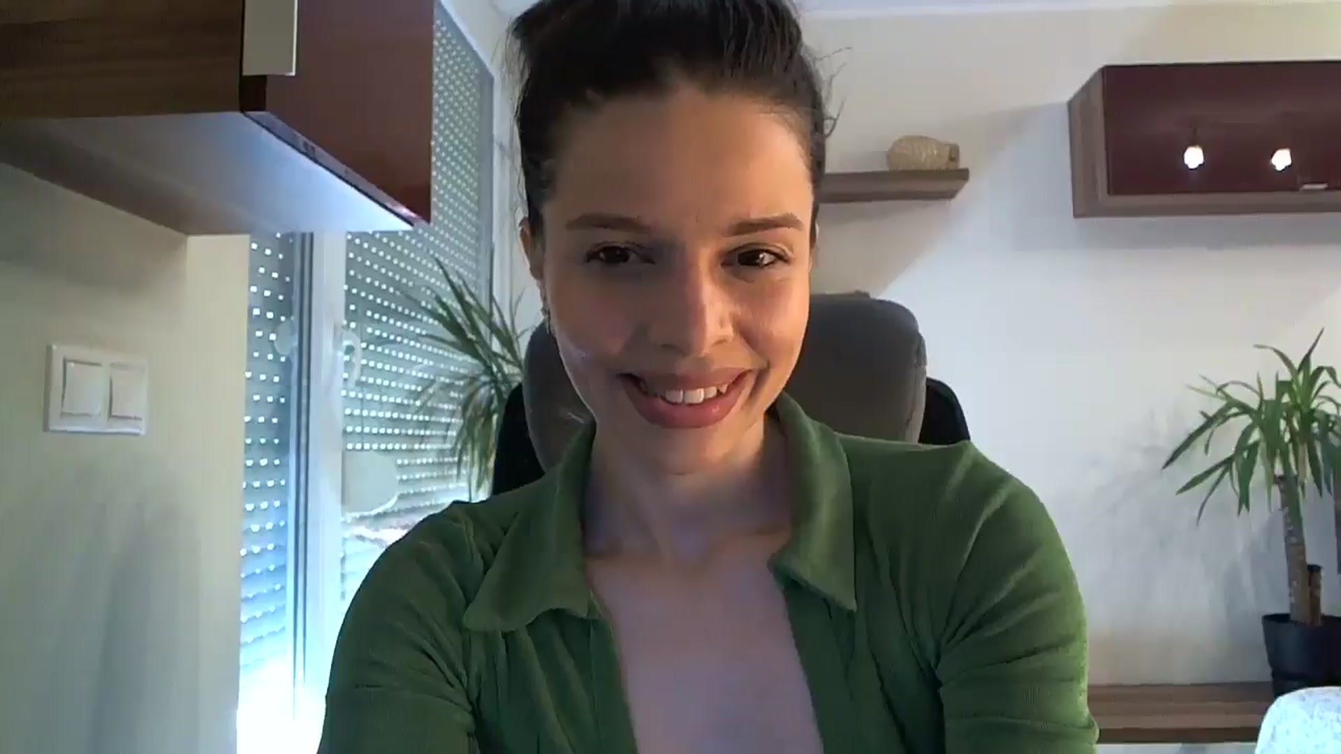 Gallery image thumbnail from Heaven_hot's myfreecams stream on, 05/17/2024, 16:09 image 6 of 20