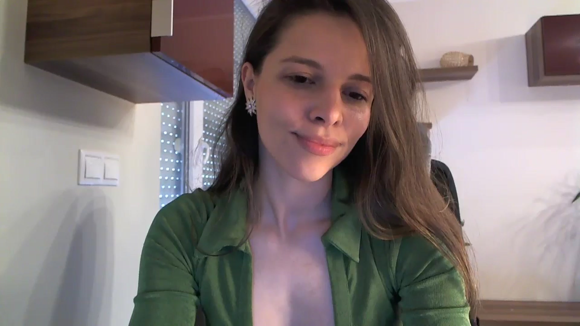 Gallery image thumbnail from Heaven_hot's myfreecams stream on, 05/18/2024, 16:00 image 10 of 20