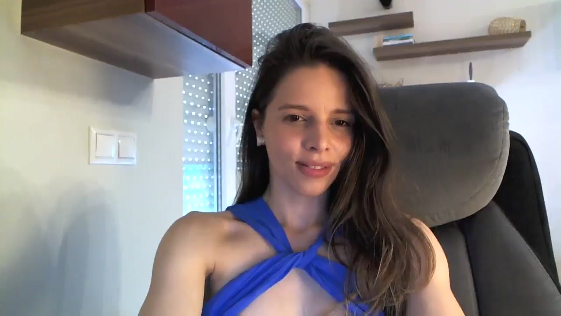 Gallery image thumbnail from Heaven_hot's myfreecams stream on, 05/19/2024, 15:34 image 9 of 20