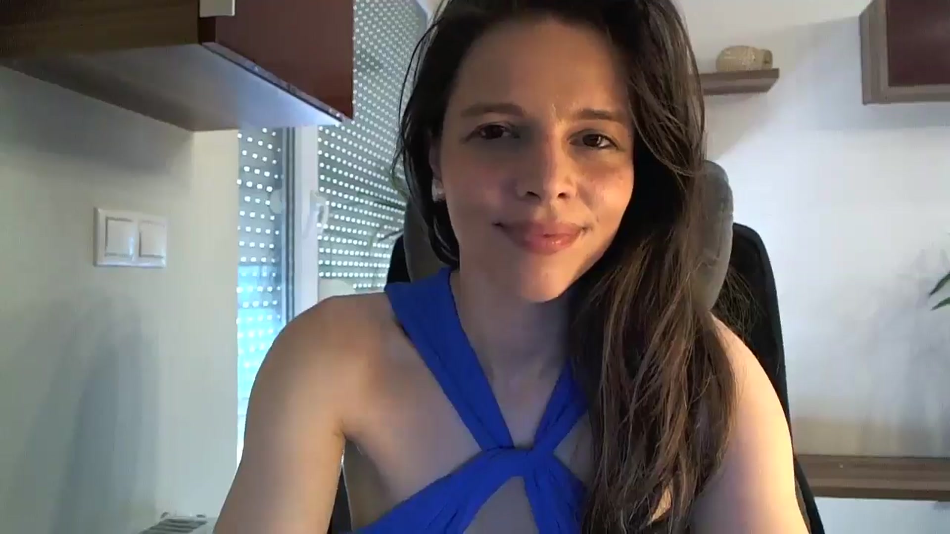 Gallery image thumbnail from Heaven_hot's myfreecams stream on, 05/19/2024, 15:34 image 14 of 20