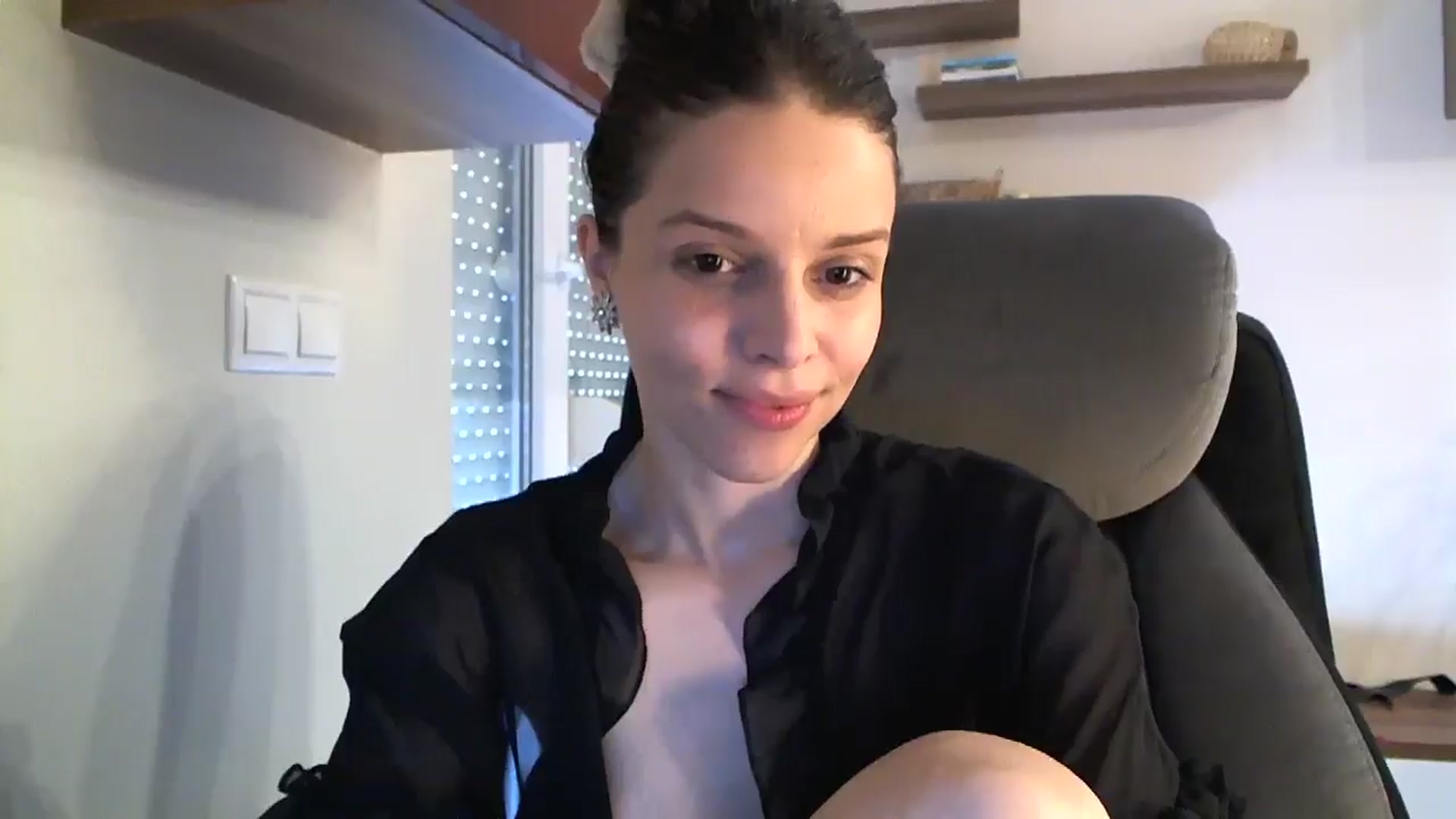 Gallery image thumbnail from Heaven_hot's myfreecams stream on, 06/01/2024, 13:26 image 18 of 20