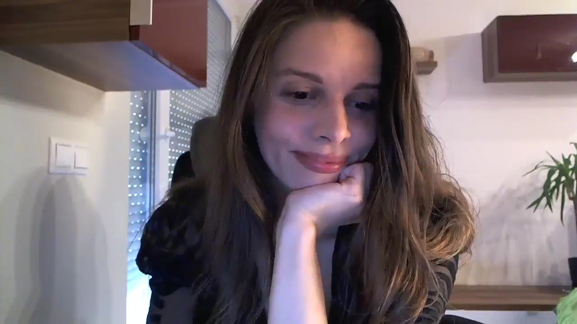 Gallery image thumbnail from Heaven_hot's myfreecams stream on, 06/05/2024, 14:39 image 5 of 20