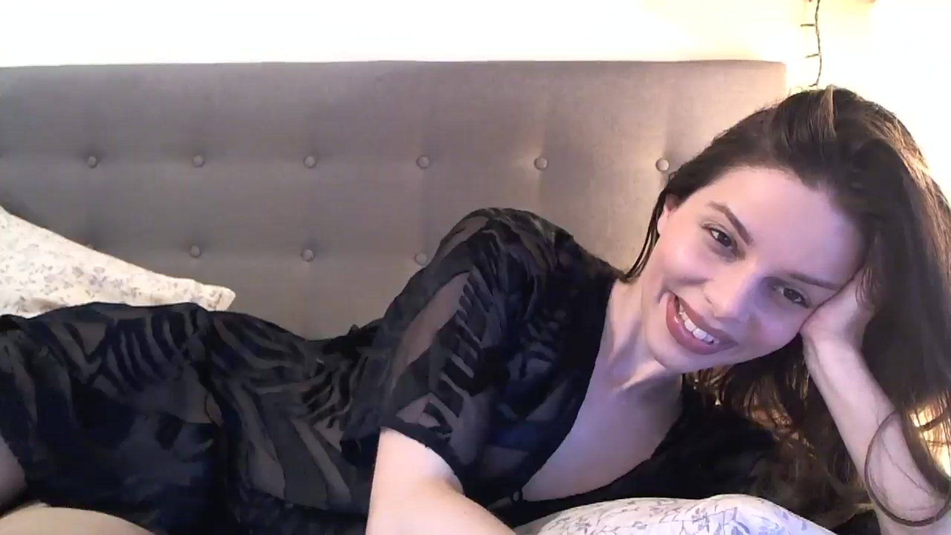 Gallery image thumbnail from Heaven_hot's myfreecams stream on, 06/06/2024, 13:06 image 4 of 20