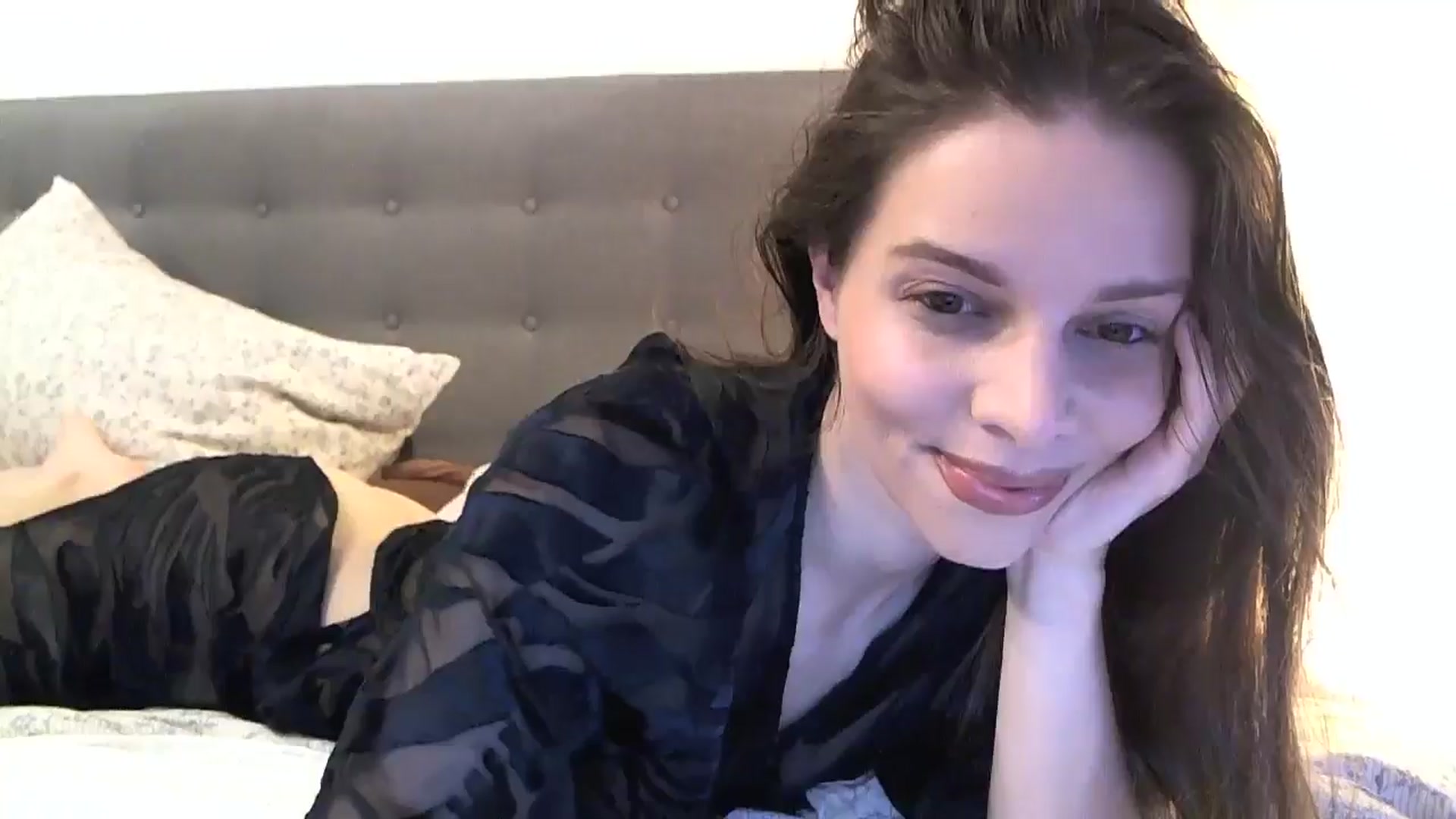 Gallery image thumbnail from Heaven_hot's myfreecams stream on, 06/06/2024, 13:06 image 7 of 20