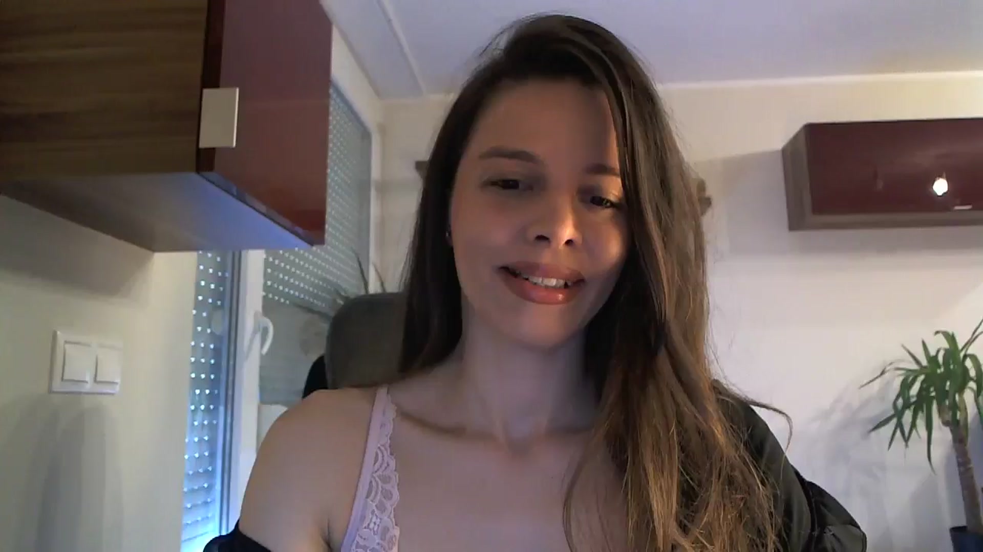 Gallery image thumbnail from Heaven_hot's myfreecams stream on, 06/15/2024, 11:43 image 4 of 20