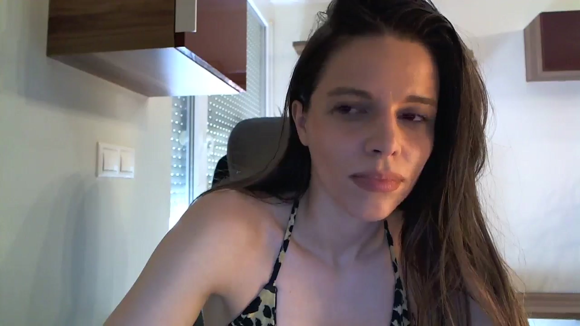 Gallery image thumbnail from Heaven_hot's myfreecams stream on, 07/01/2024, 15:32 image 13 of 20