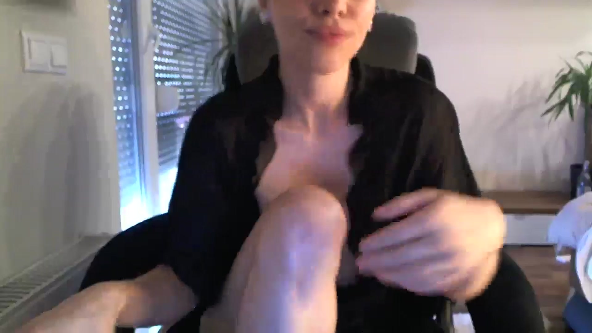 Gallery image thumbnail from Heaven_hot's myfreecams stream on, 07/06/2024, 14:36 image 17 of 20
