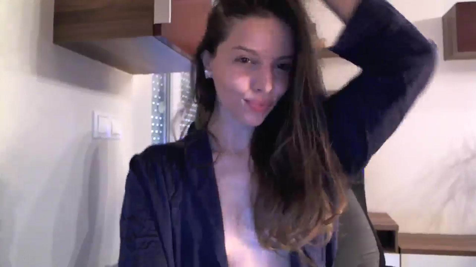 Gallery image thumbnail from Heaven_hot's myfreecams stream on, 07/20/2024, 12:46 image 15 of 20