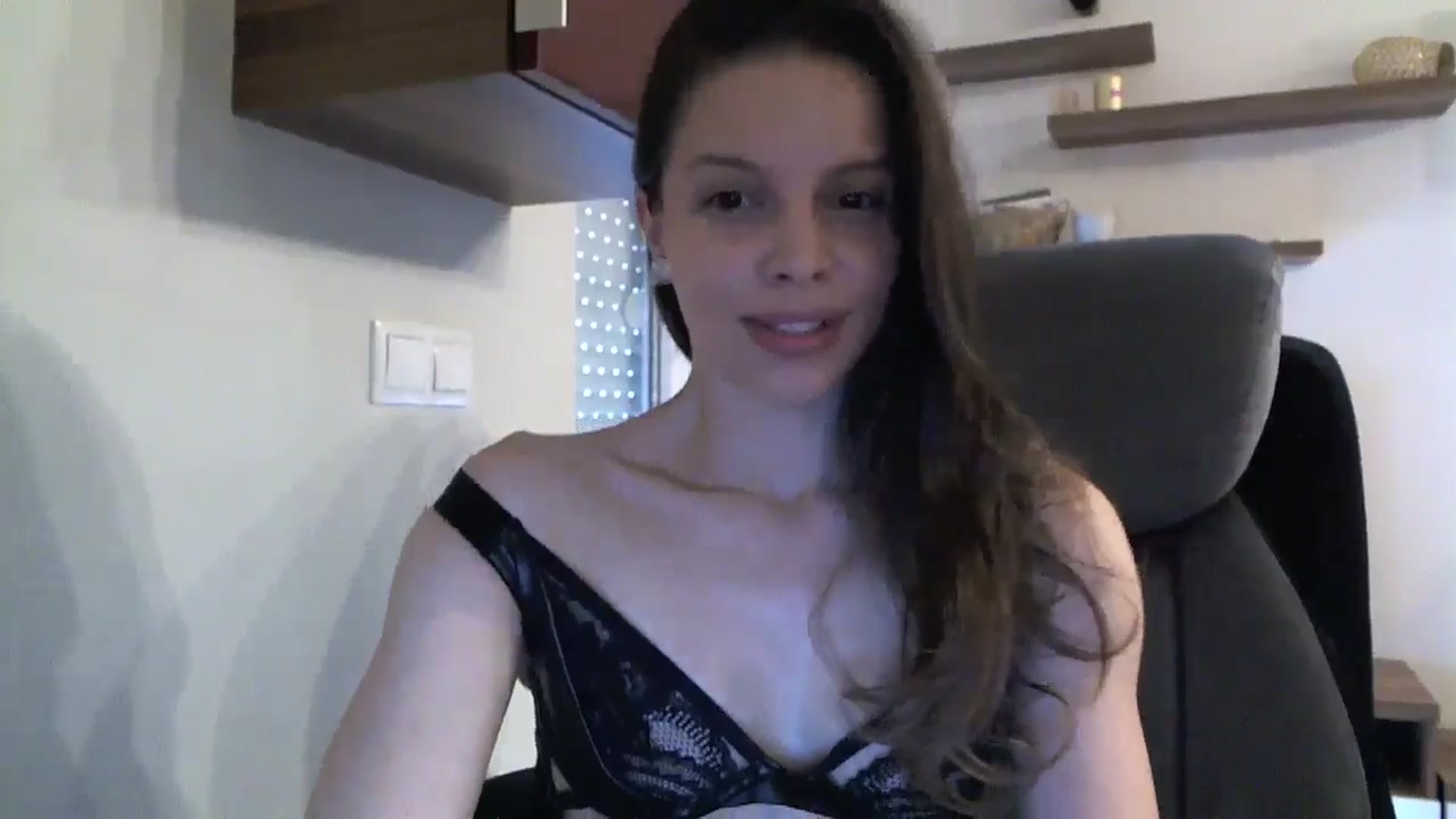 Gallery image thumbnail from Heaven_hot's myfreecams stream on, 07/25/2024, 14:43 image 18 of 20