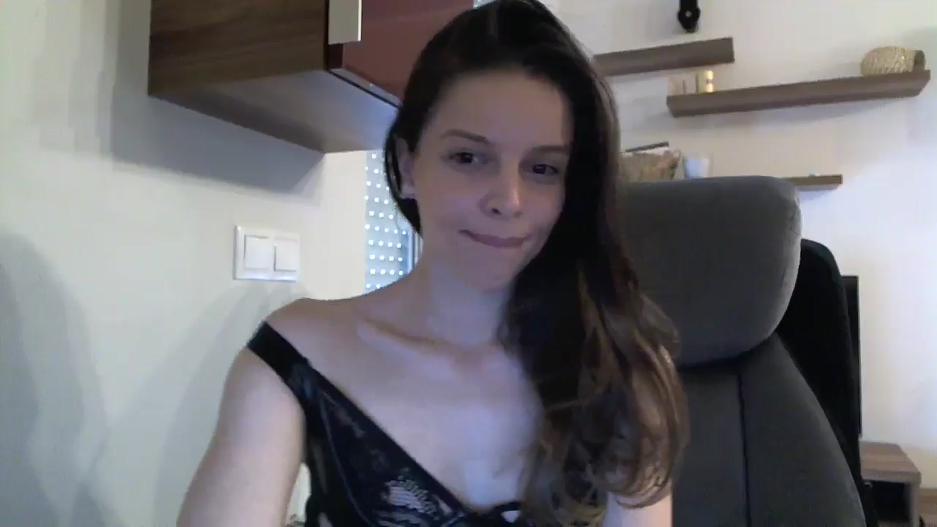 Gallery image thumbnail from Heaven_hot's myfreecams stream on, 07/25/2024, 14:43 image 15 of 20