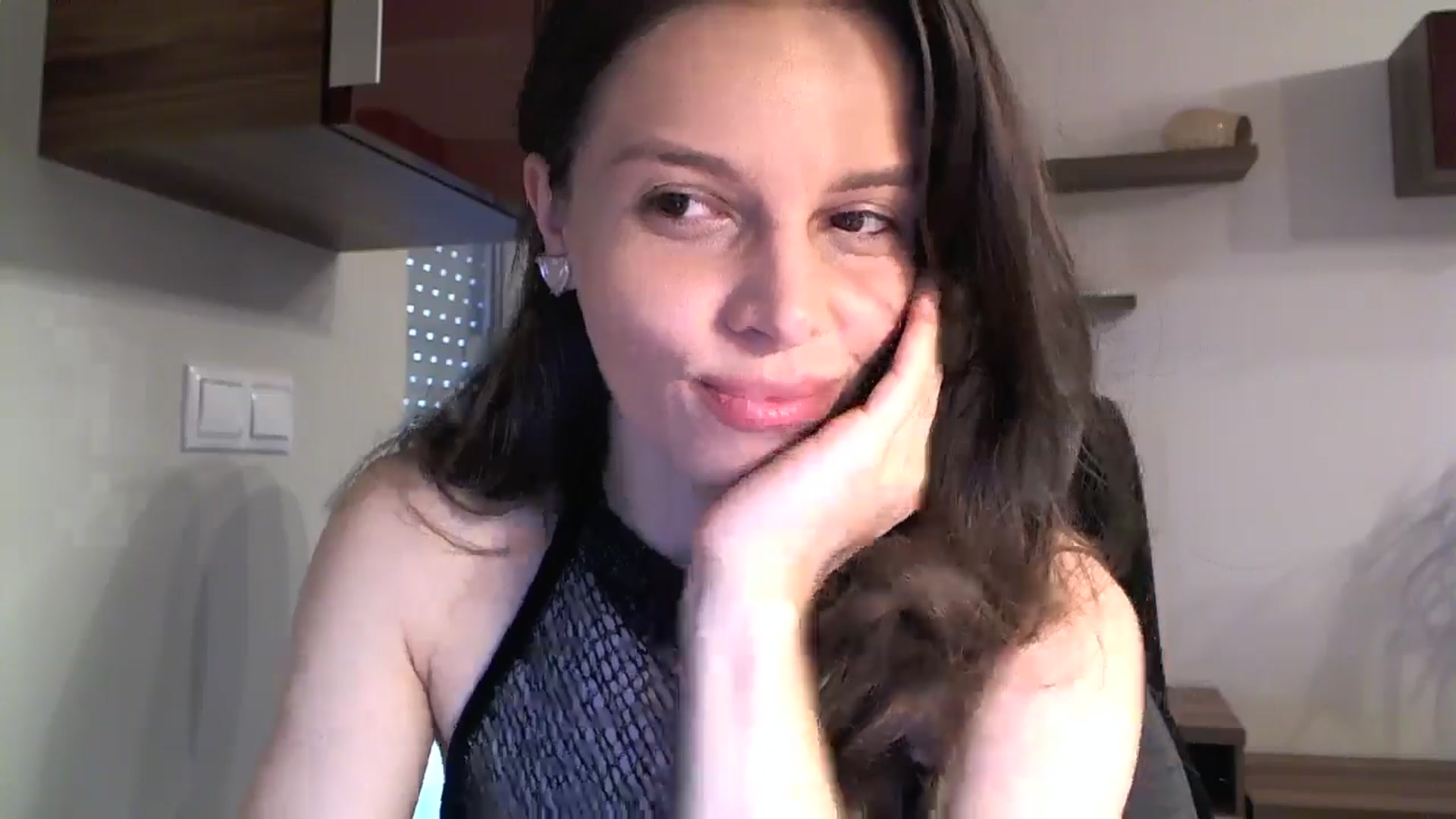 Gallery image thumbnail from Heaven_hot's myfreecams stream on, 07/28/2024, 13:29 image 13 of 20