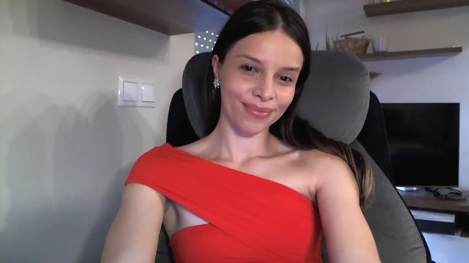 Gallery image thumbnail from Heaven_hot's myfreecams stream on, 08/01/2024, 15:00 image 4 of 20