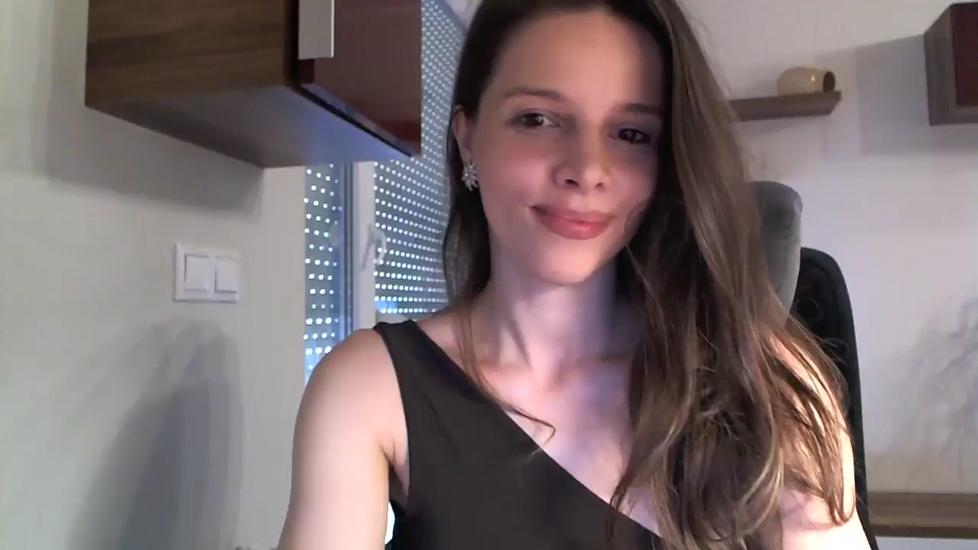 Gallery image thumbnail from Heaven_hot's myfreecams stream on, 08/03/2024, 14:56 image 12 of 20