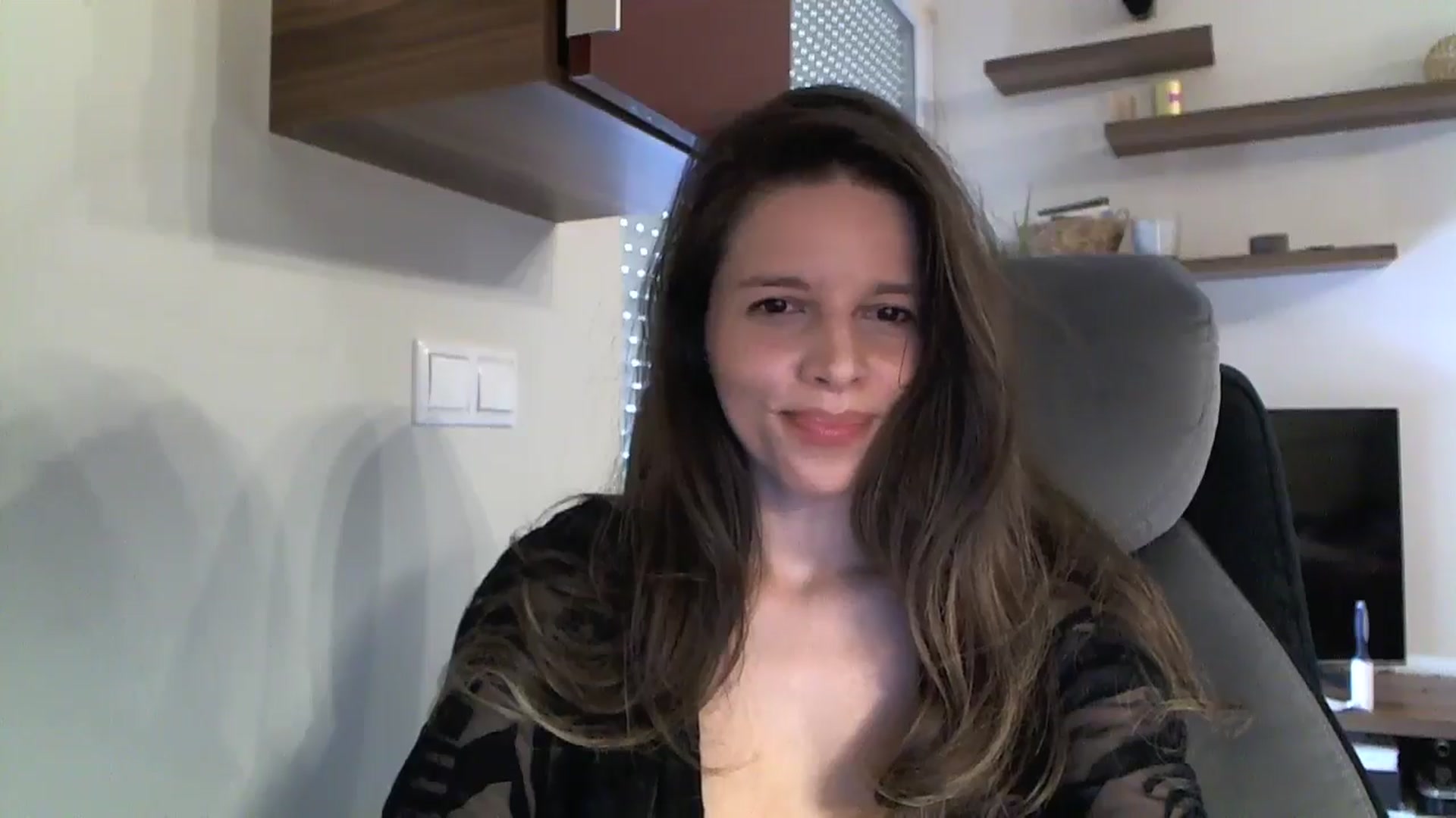 Gallery image thumbnail from Heaven_hot's myfreecams stream on, 08/04/2024, 15:56 image 11 of 20
