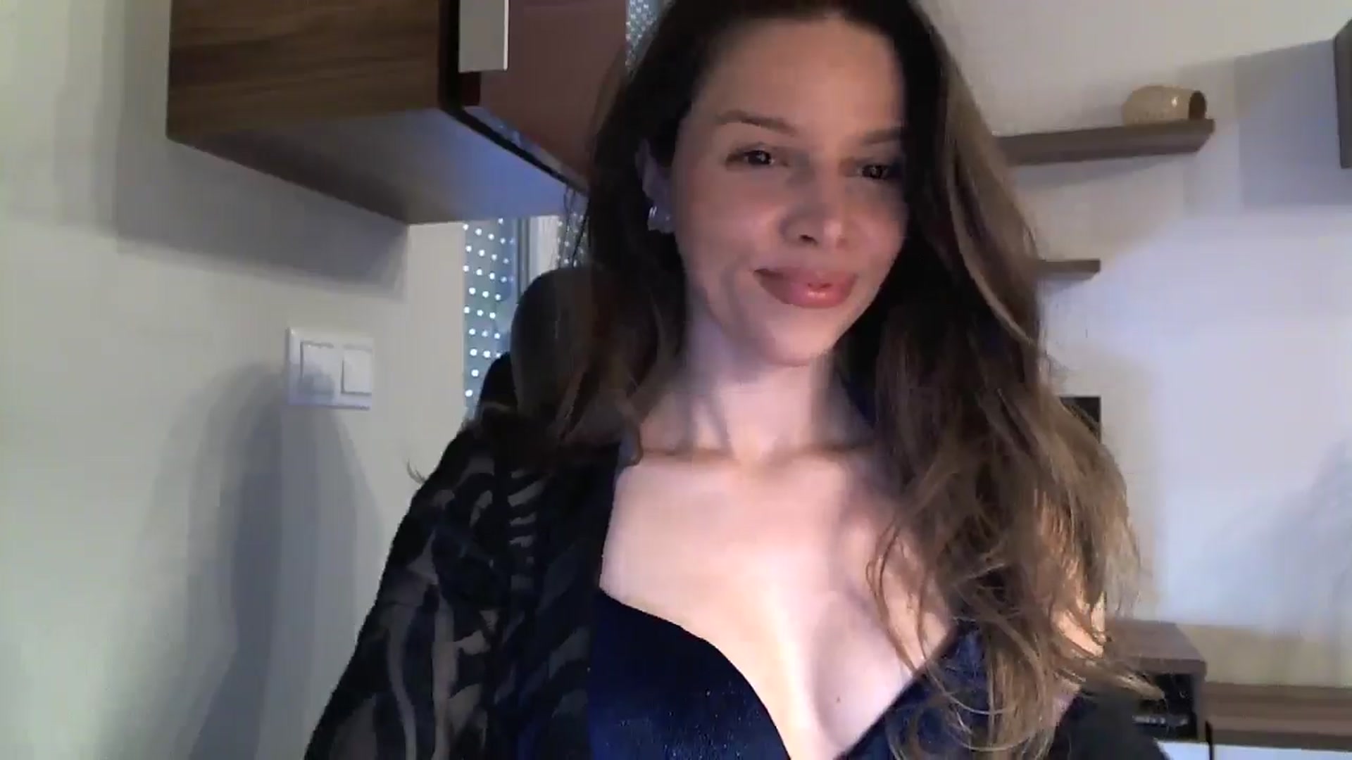 Gallery image thumbnail from Heaven_hot's myfreecams stream on, 08/04/2024, 15:56 image 4 of 20