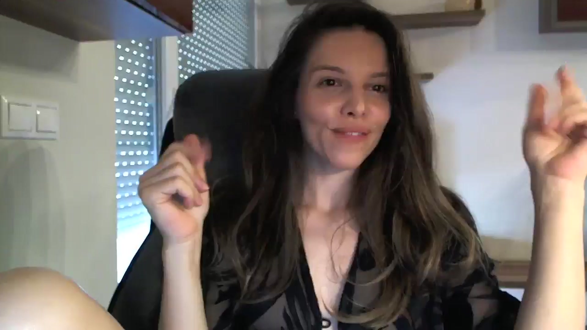 Gallery image thumbnail from Heaven_hot's myfreecams stream on, 08/04/2024, 15:56 image 10 of 20