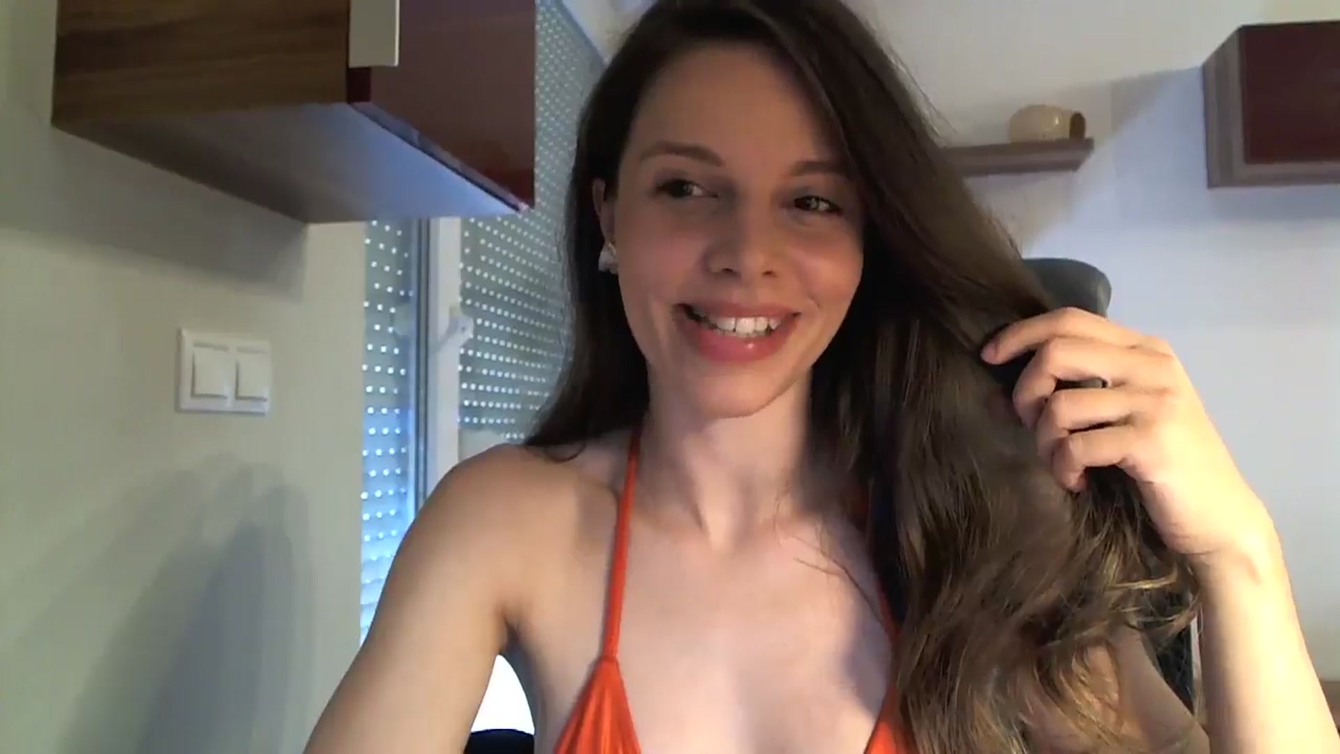 Gallery image thumbnail from Heaven_hot's myfreecams stream on, 08/10/2024, 13:54 image 6 of 20