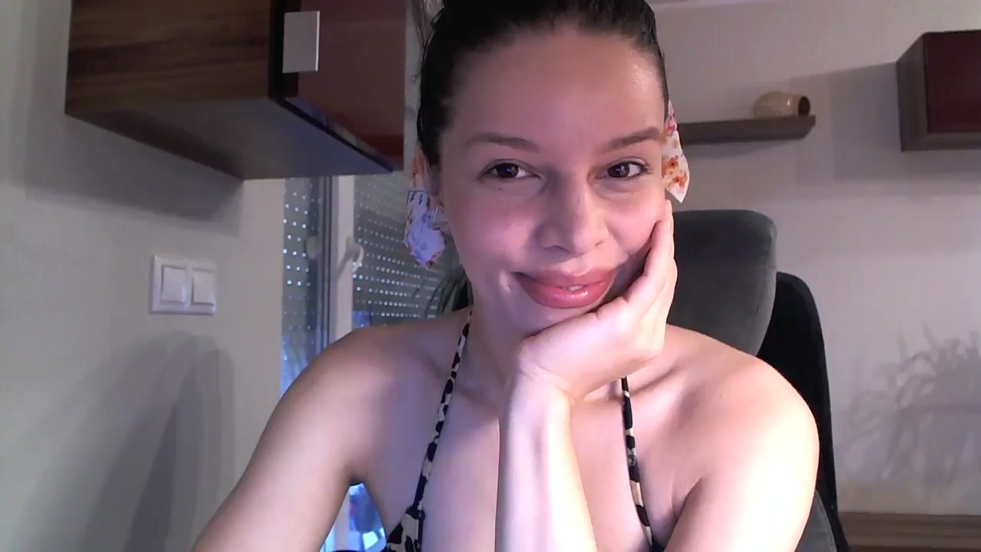 Gallery image thumbnail from Heaven_hot's myfreecams stream on, 08/14/2024, 05:31 image 7 of 20
