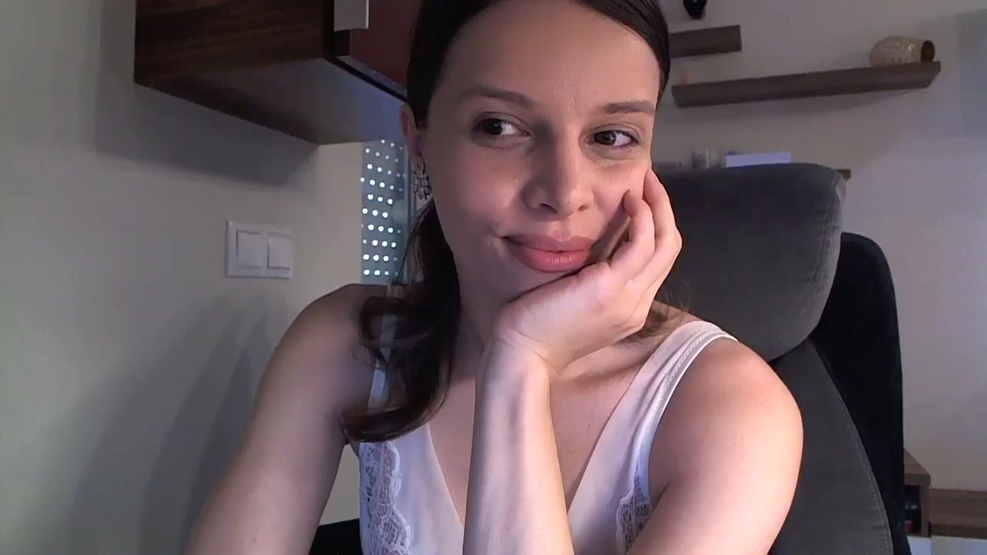 Gallery image thumbnail from Heaven_hot's myfreecams stream on, 09/04/2024, 15:20 image 10 of 20