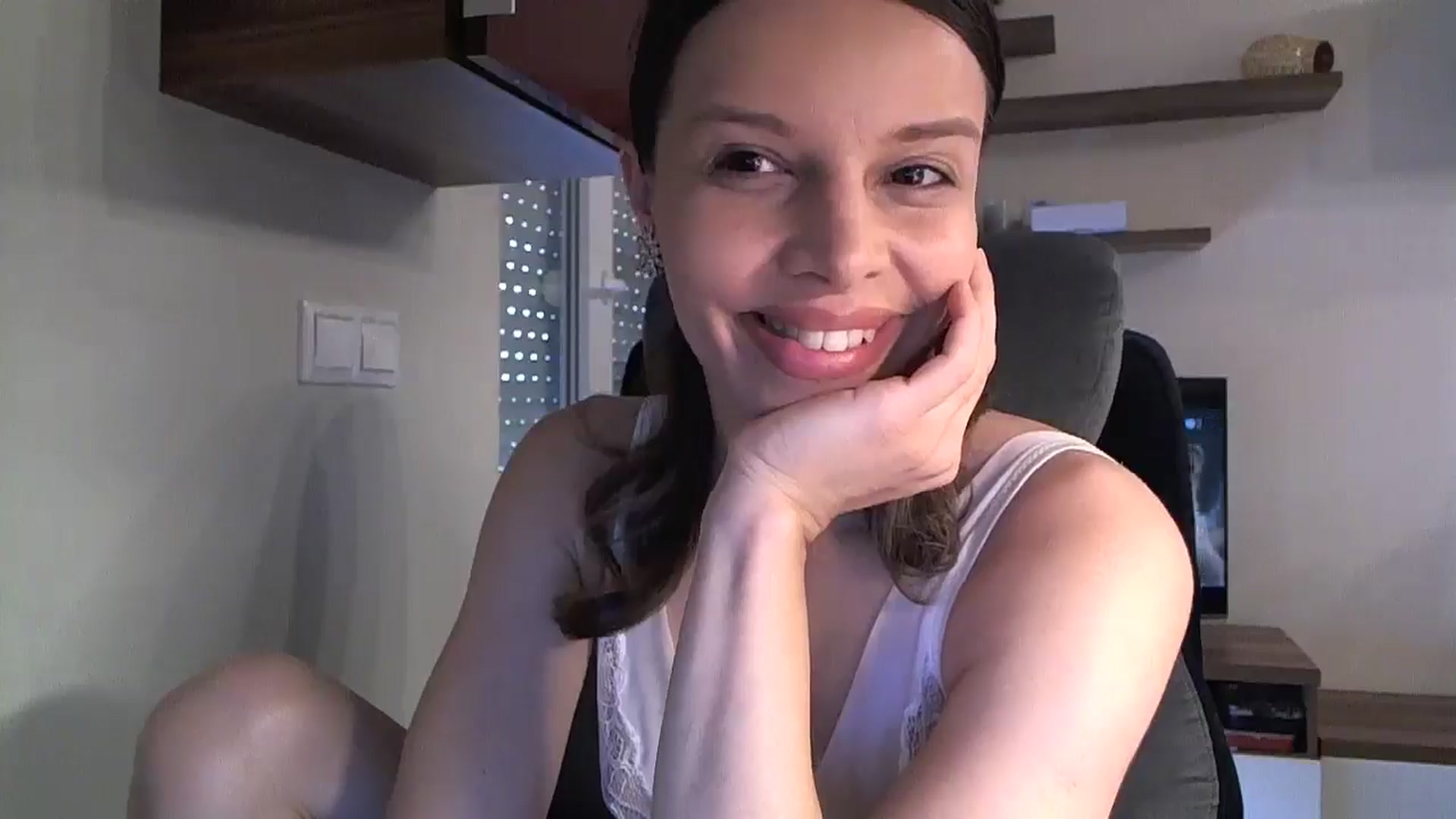 Gallery image thumbnail from Heaven_hot's myfreecams stream on, 09/04/2024, 15:20 image 6 of 20