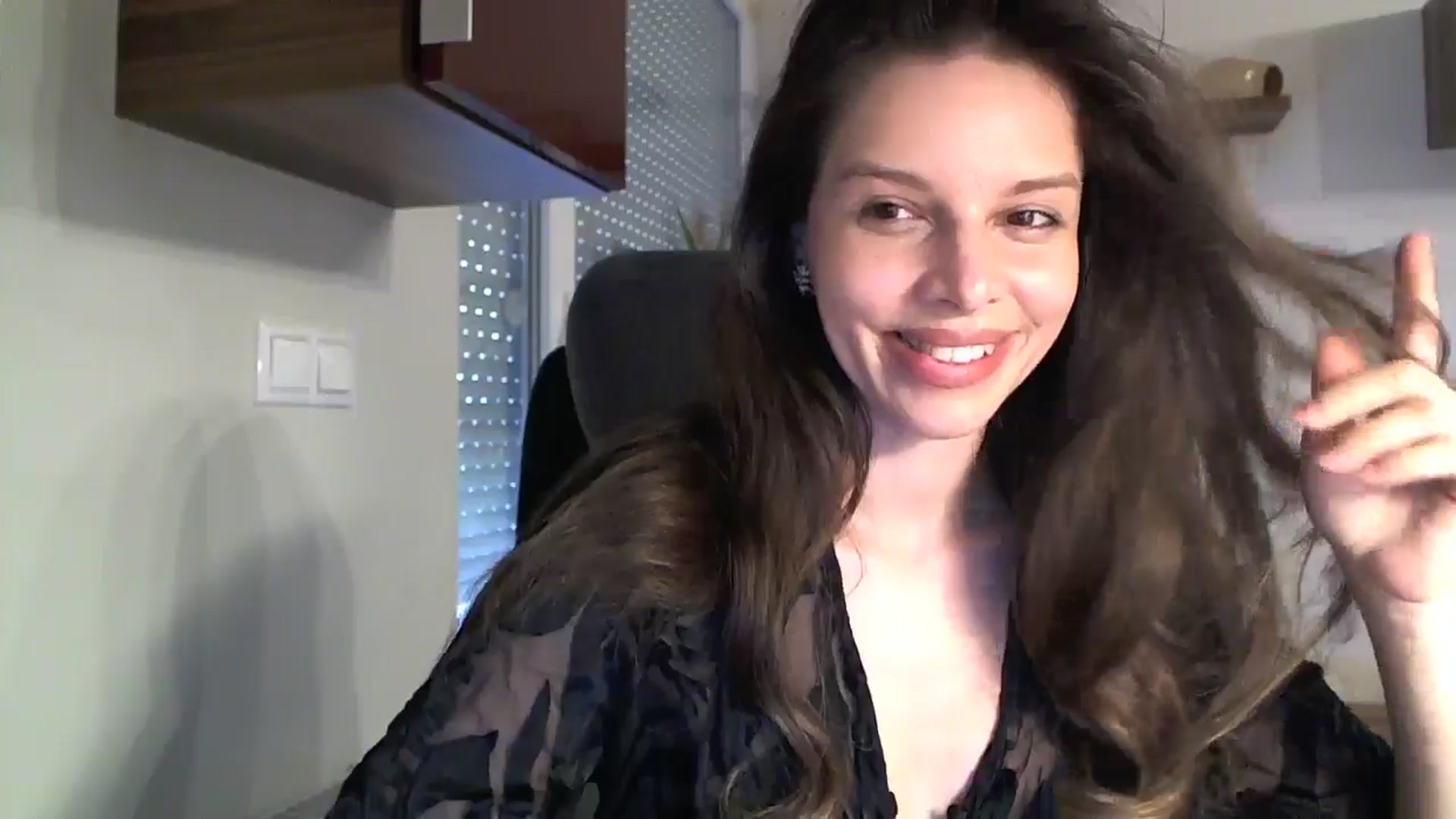 Gallery image thumbnail from Heaven_hot's myfreecams stream on, 09/08/2024, 14:10 image 17 of 20