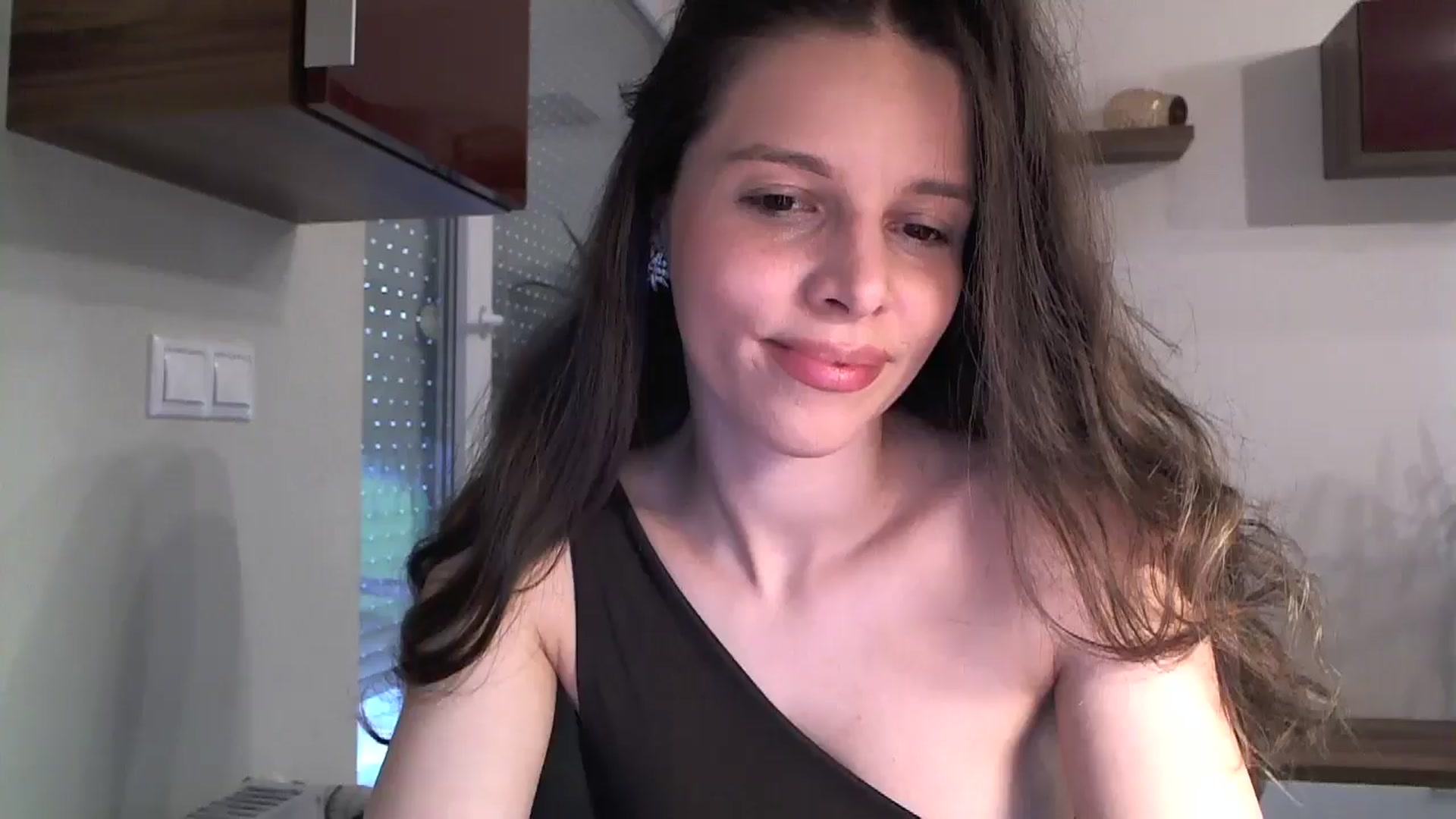 Gallery image thumbnail from Heaven_hot's myfreecams stream on, 09/15/2024, 14:03 image 12 of 20