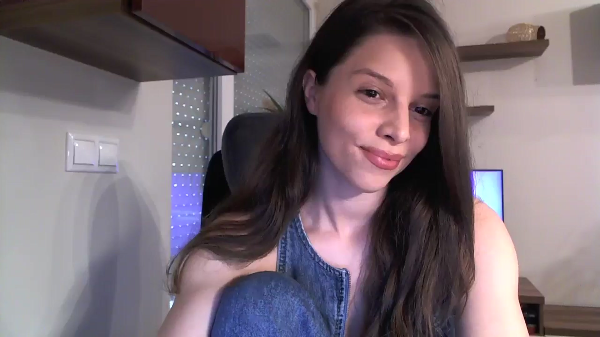 Gallery image thumbnail from Heaven_hot's myfreecams stream on, 09/26/2024, 16:01 image 5 of 20