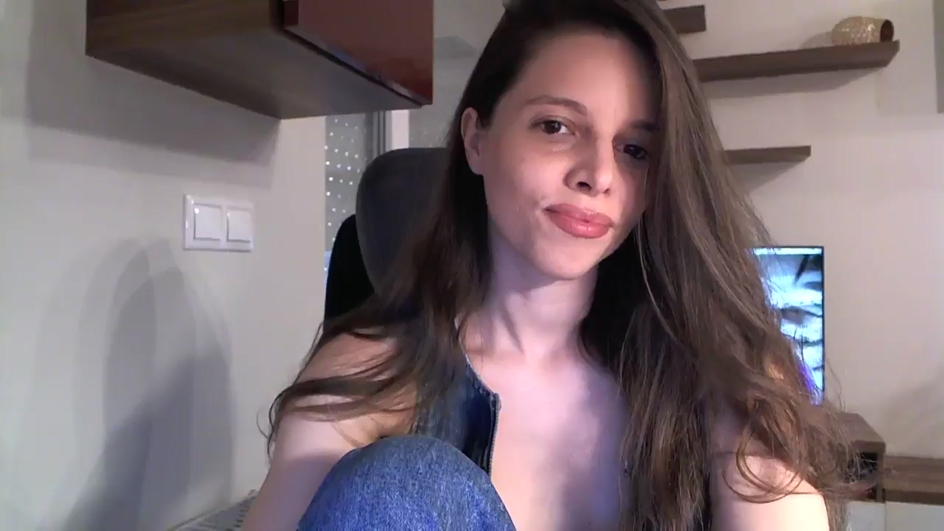 Gallery image thumbnail from Heaven_hot's myfreecams stream on, 09/26/2024, 16:01 image 14 of 20