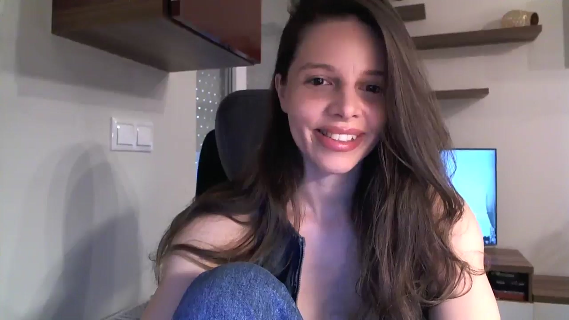Gallery image thumbnail from Heaven_hot's myfreecams stream on, 09/26/2024, 16:01 image 13 of 20