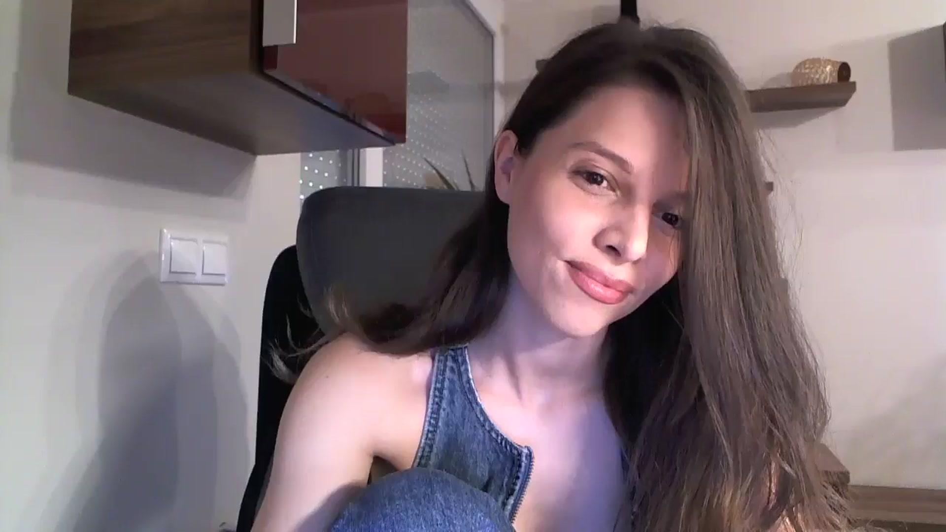 Gallery image thumbnail from Heaven_hot's myfreecams stream on, 09/26/2024, 16:01 image 1 of 20