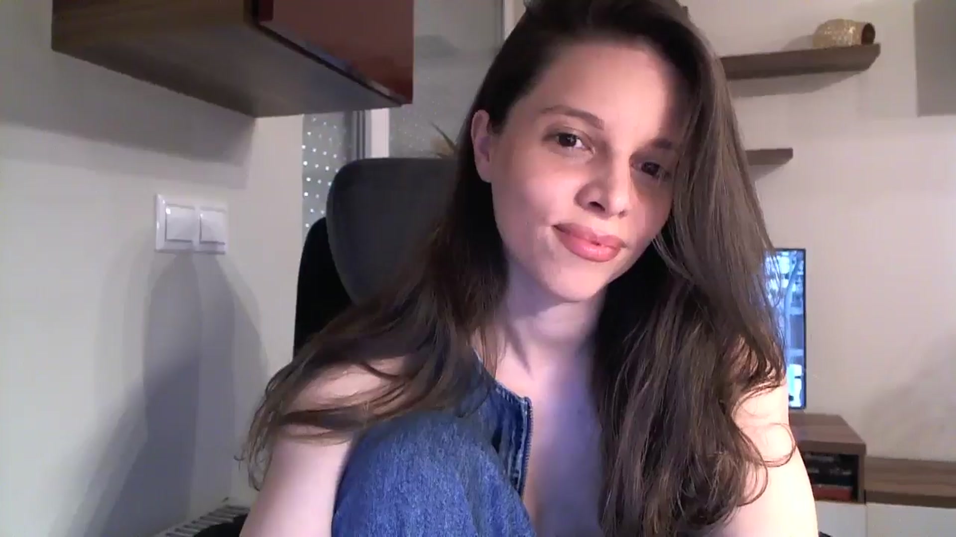 Gallery image thumbnail from Heaven_hot's myfreecams stream on, 09/26/2024, 16:01 image 12 of 20