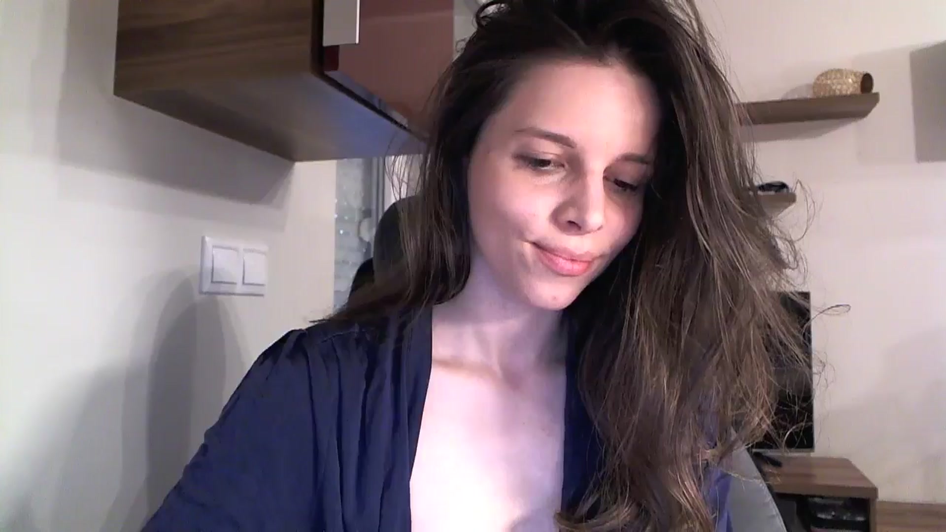 Gallery image thumbnail from Heaven_hot's myfreecams stream on, 10/06/2024, 14:28 image 16 of 20