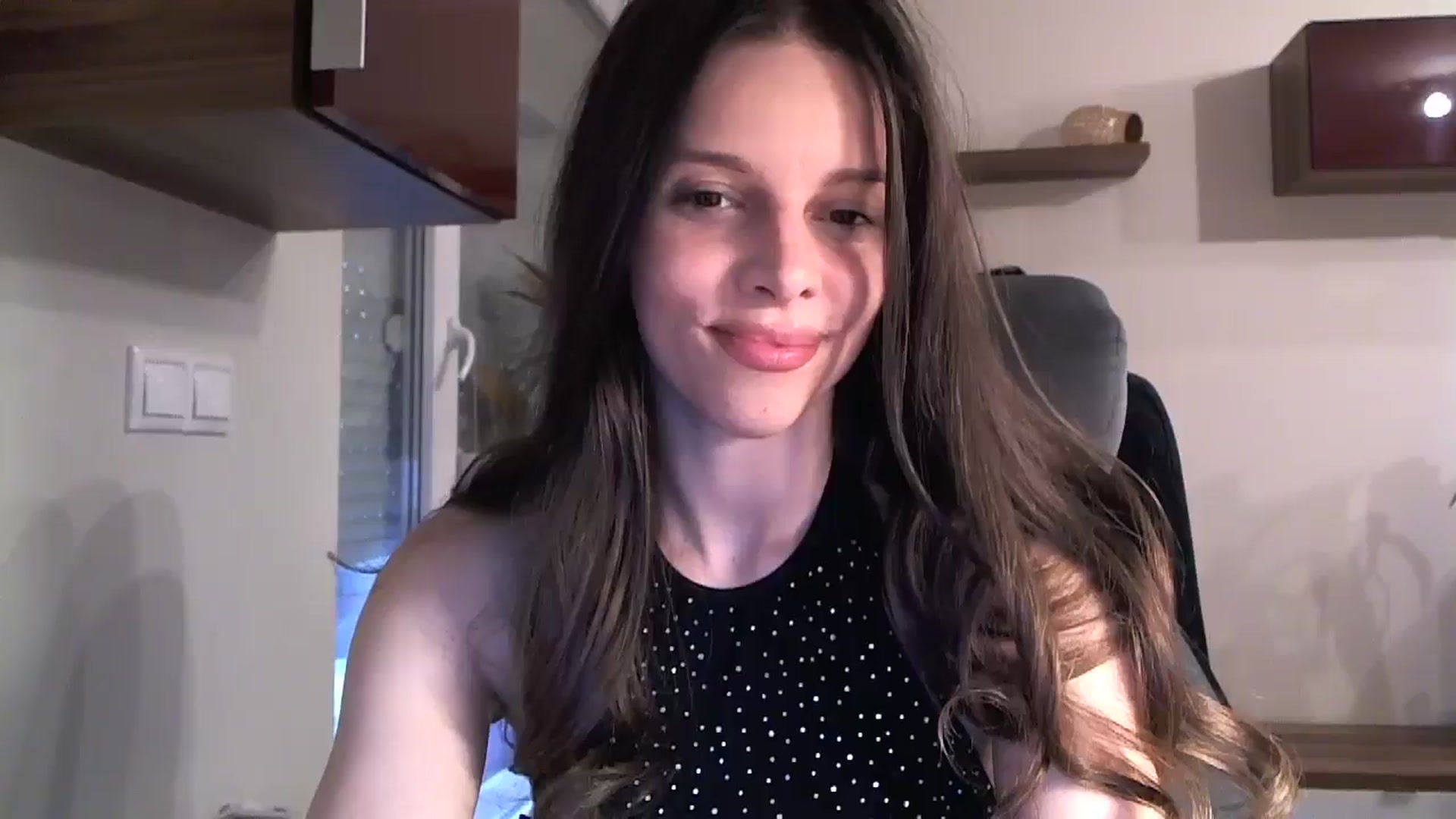 Gallery image thumbnail from Heaven_hot's myfreecams stream on, 10/06/2024, 14:28 image 3 of 20