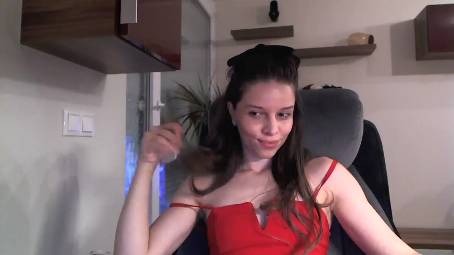 Gallery image thumbnail from Heaven_hot's myfreecams stream on, 10/13/2024, 15:50 image 14 of 20