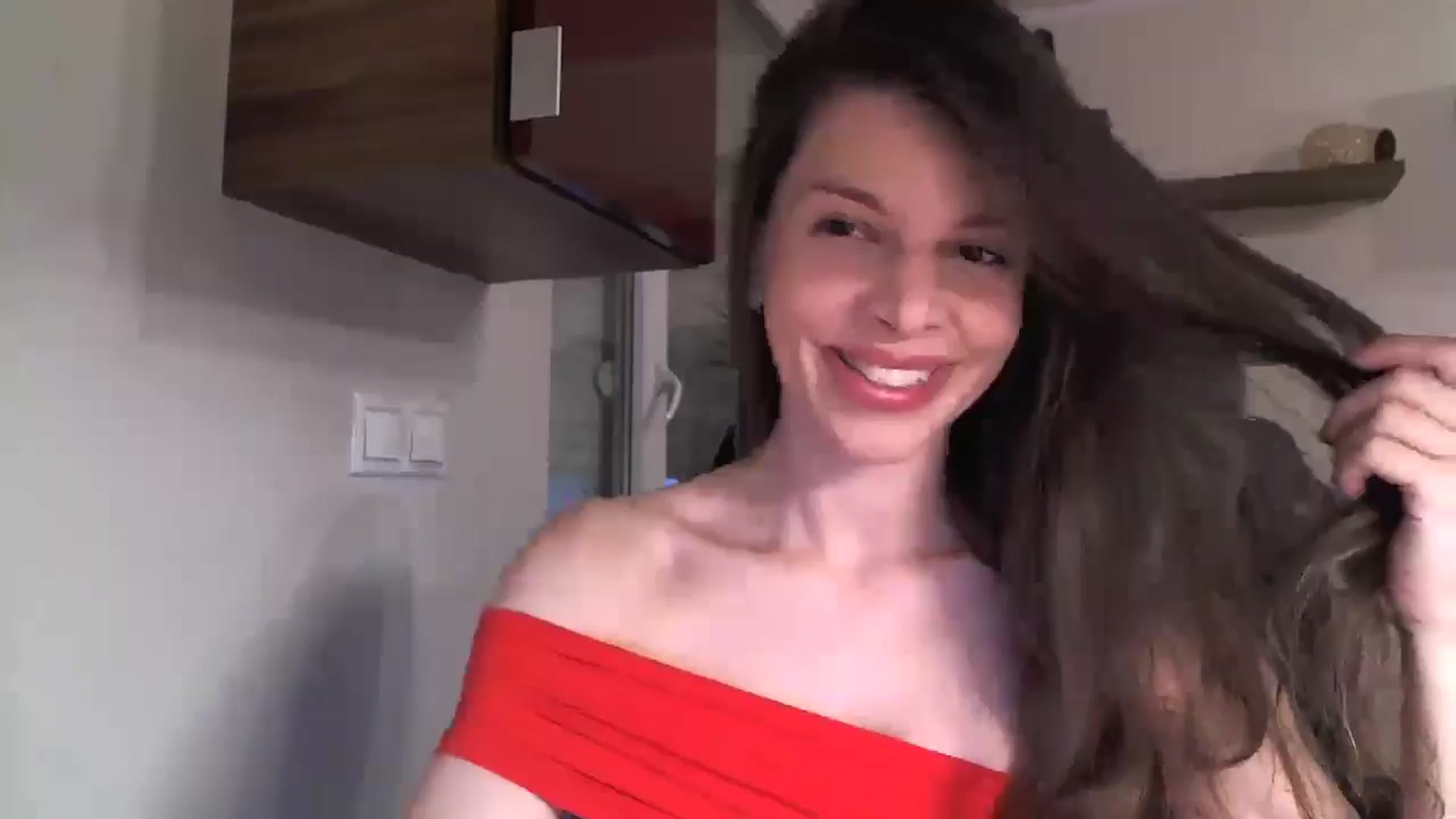 Gallery image thumbnail from Heaven_hot's myfreecams stream on, 10/17/2024, 15:58 image 14 of 20