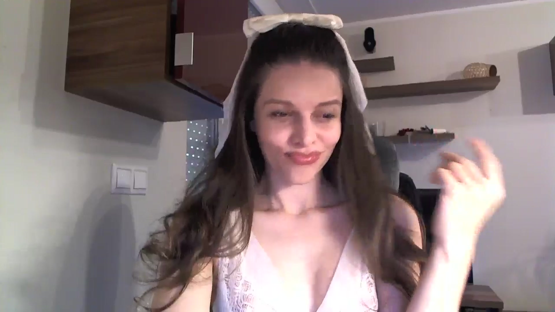 Gallery image thumbnail from Heaven_hot's myfreecams stream on, 10/20/2024, 14:25 image 3 of 20