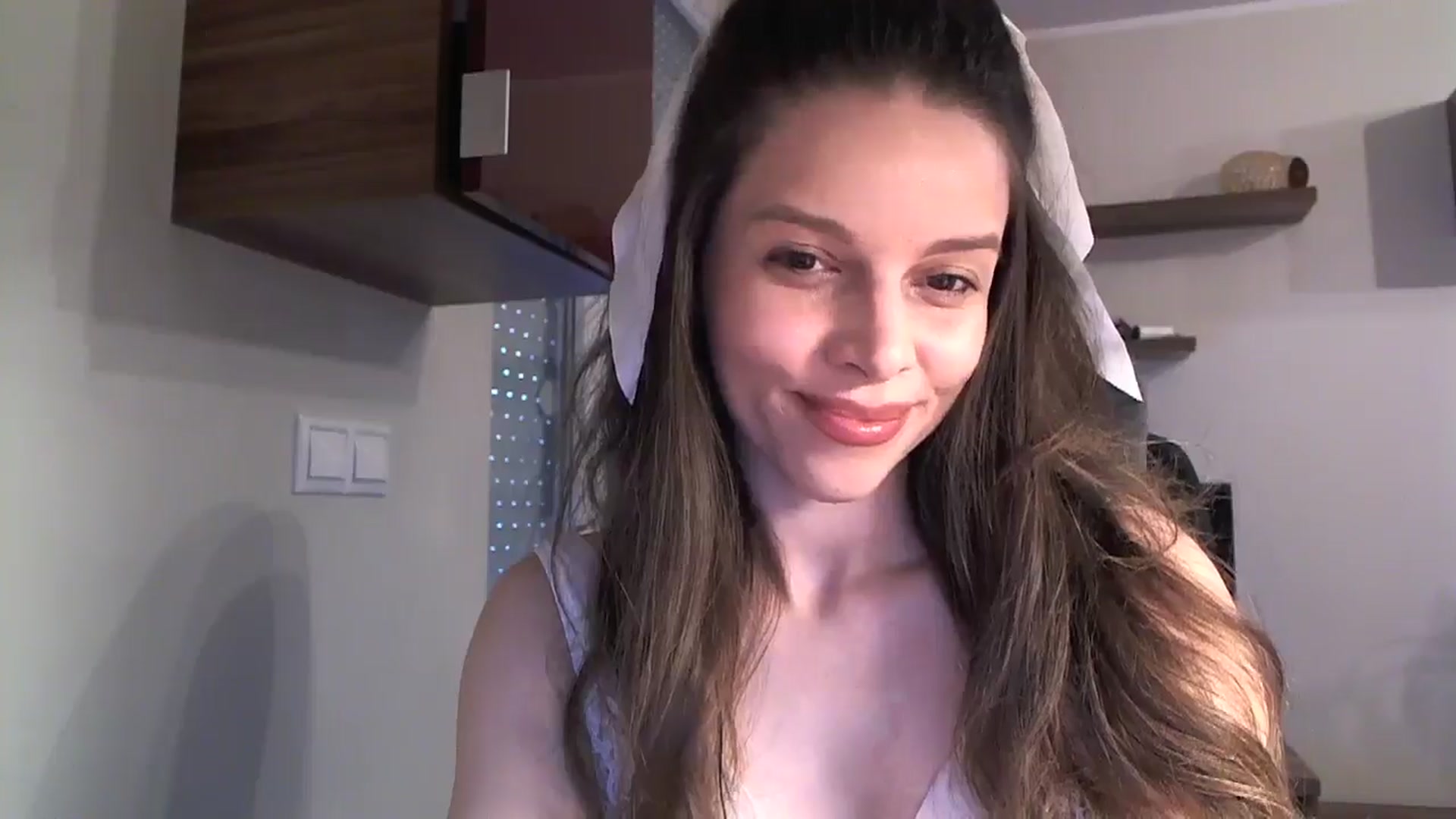 Gallery image thumbnail from Heaven_hot's myfreecams stream on, 10/20/2024, 14:25 image 8 of 20