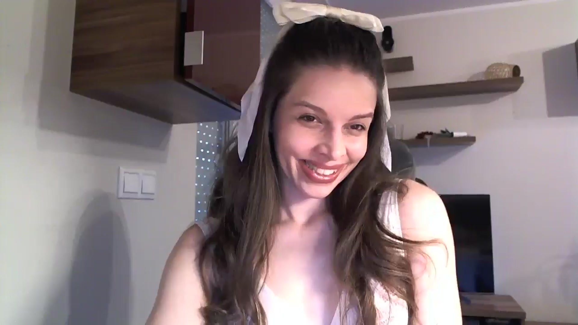 Gallery image thumbnail from Heaven_hot's myfreecams stream on, 10/20/2024, 14:25 image 9 of 20