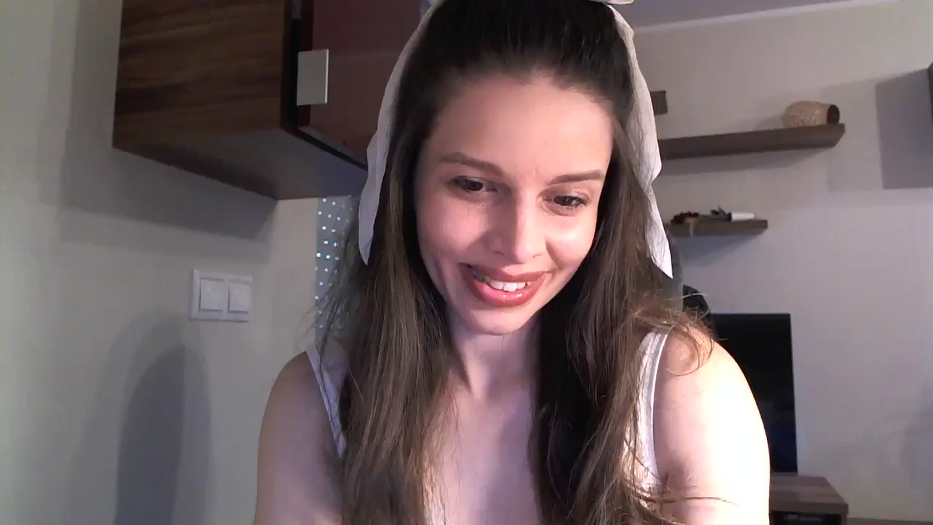 Gallery image thumbnail from Heaven_hot's myfreecams stream on, 10/20/2024, 14:25 image 10 of 20