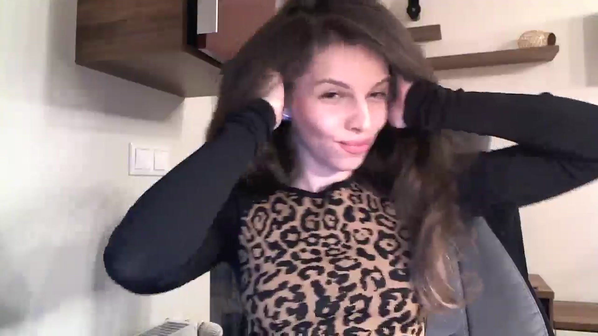 Gallery image thumbnail from Heaven_hot's myfreecams stream on, 10/23/2024, 16:36 image 4 of 20