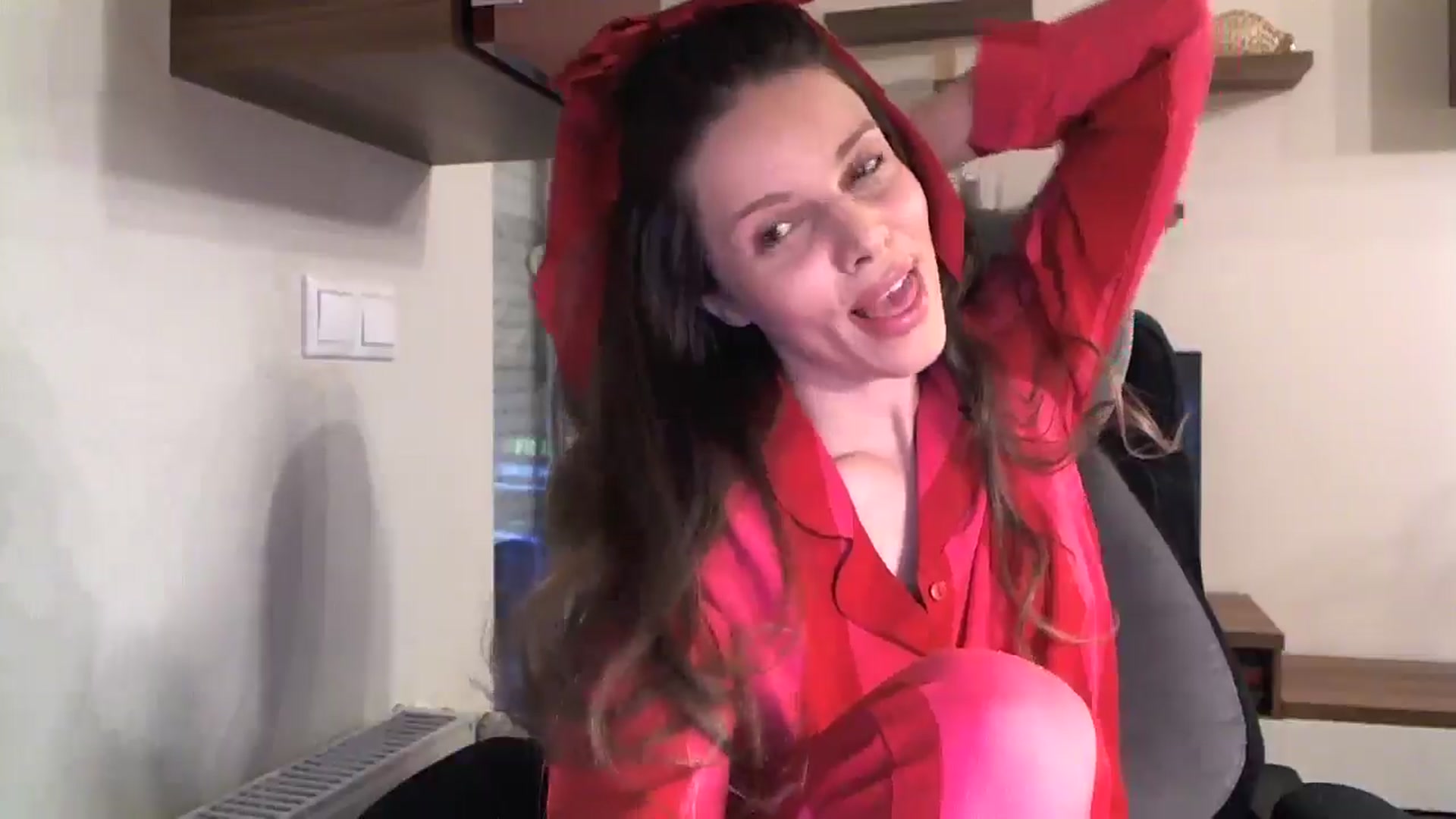 Gallery image thumbnail from Heaven_hot's myfreecams stream on, 10/27/2024, 15:59 image 12 of 20