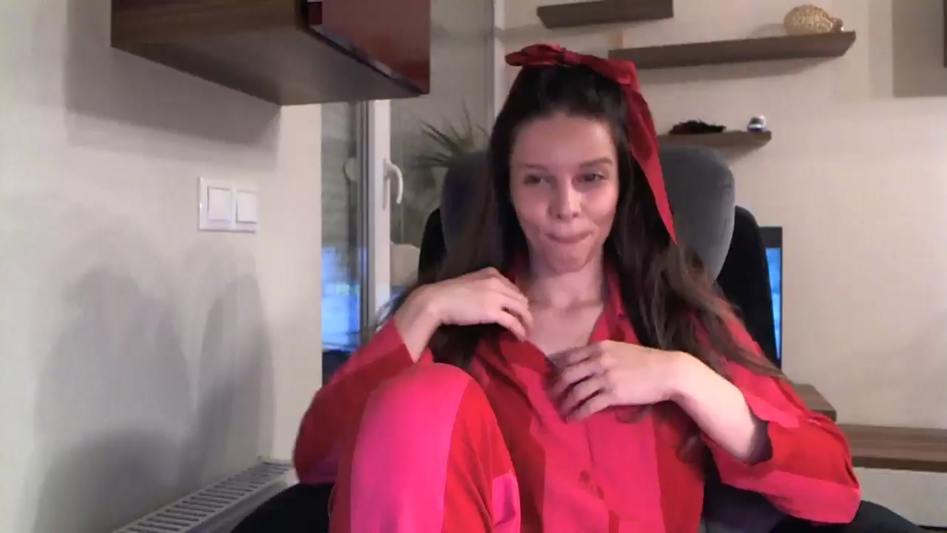 Gallery image thumbnail from Heaven_hot's myfreecams stream on, 10/27/2024, 15:59 image 15 of 20