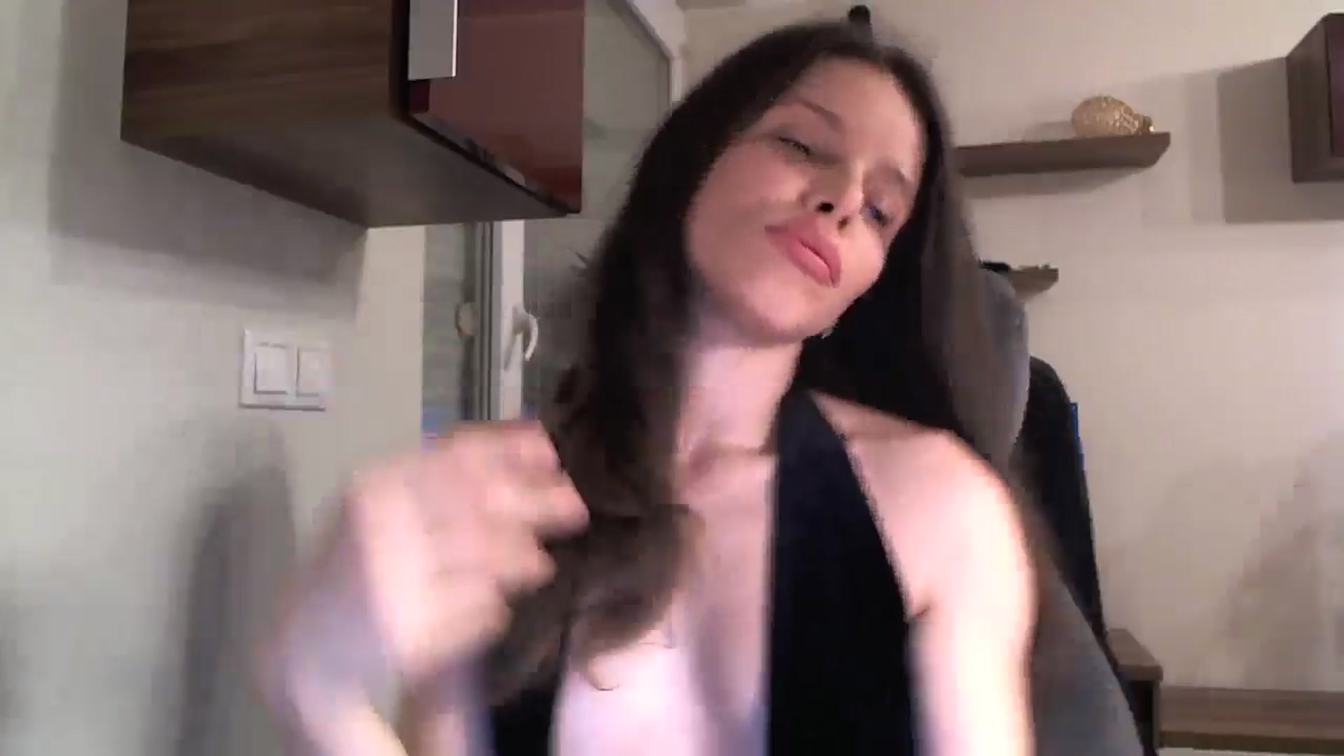Gallery image thumbnail from Heaven_hot's myfreecams stream on, 10/30/2024, 17:04 image 15 of 20