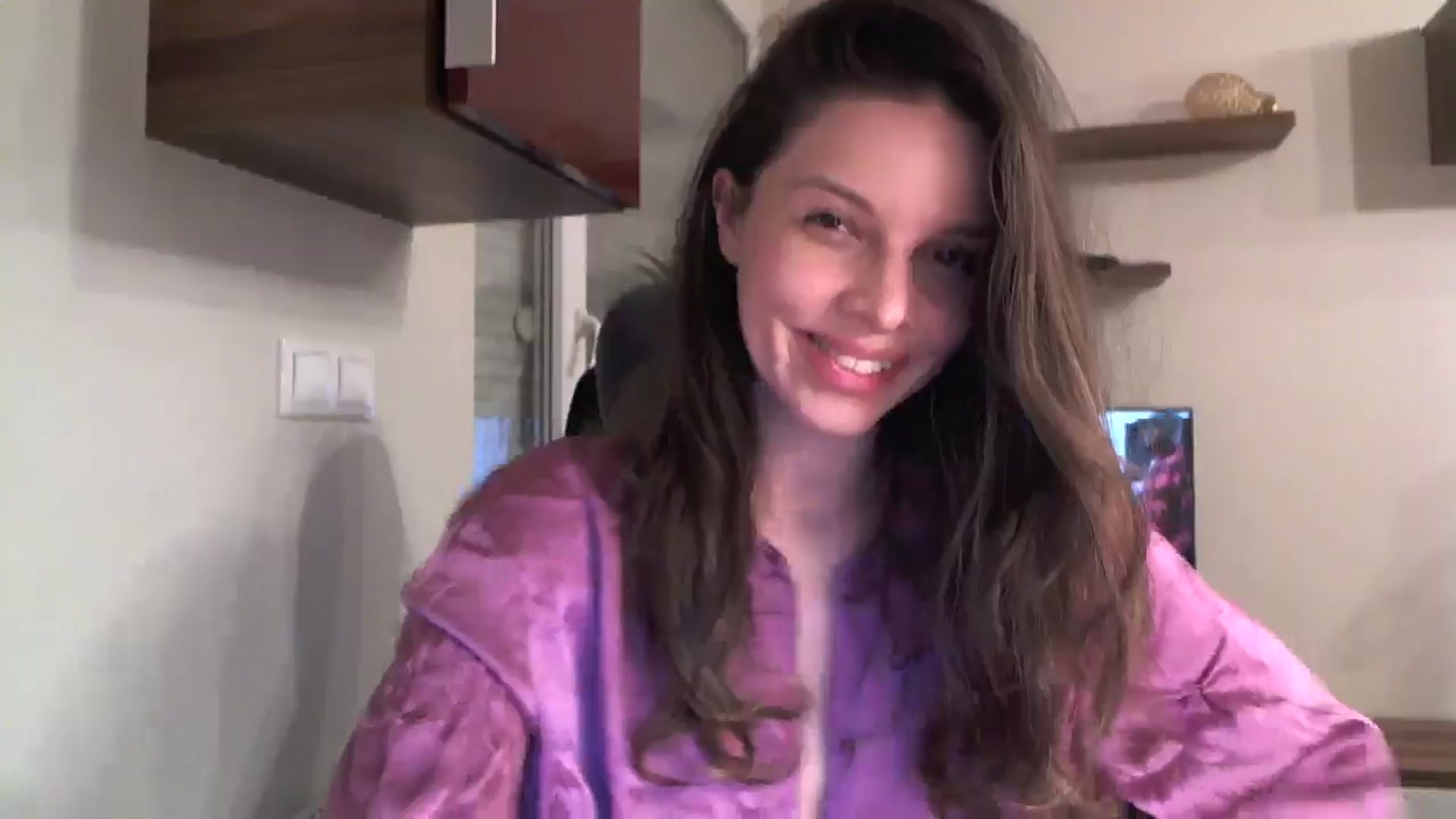 Gallery image thumbnail from Heaven_hot's myfreecams stream on, 10/31/2024, 17:39 image 18 of 20