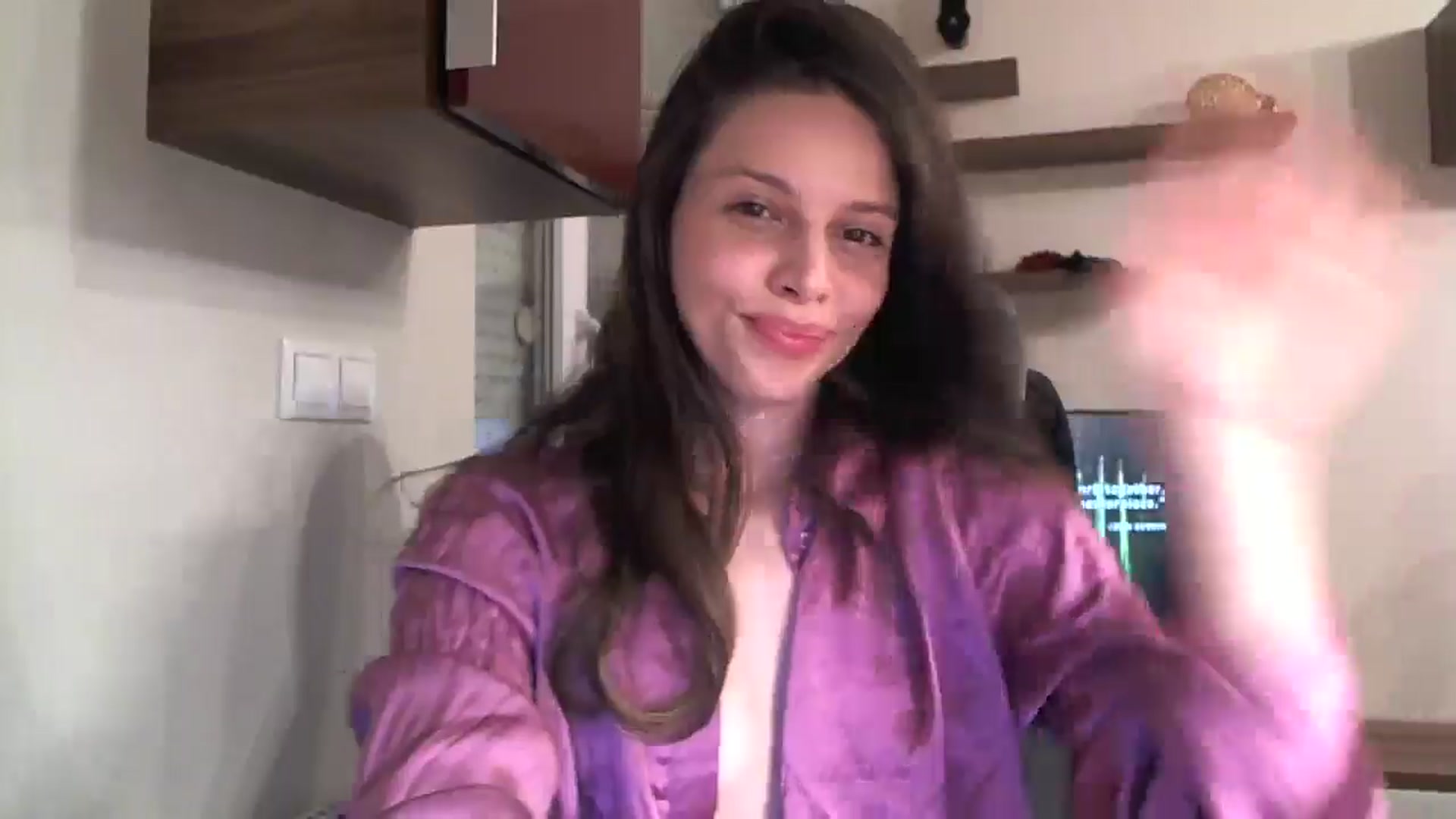 Gallery image thumbnail from Heaven_hot's myfreecams stream on, 10/31/2024, 17:39 image 16 of 20