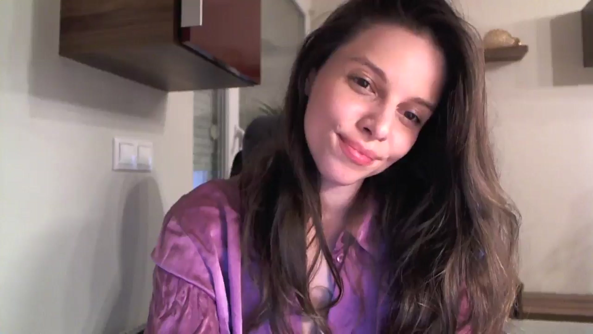 Gallery image thumbnail from Heaven_hot's myfreecams stream on, 10/31/2024, 17:39 image 17 of 20