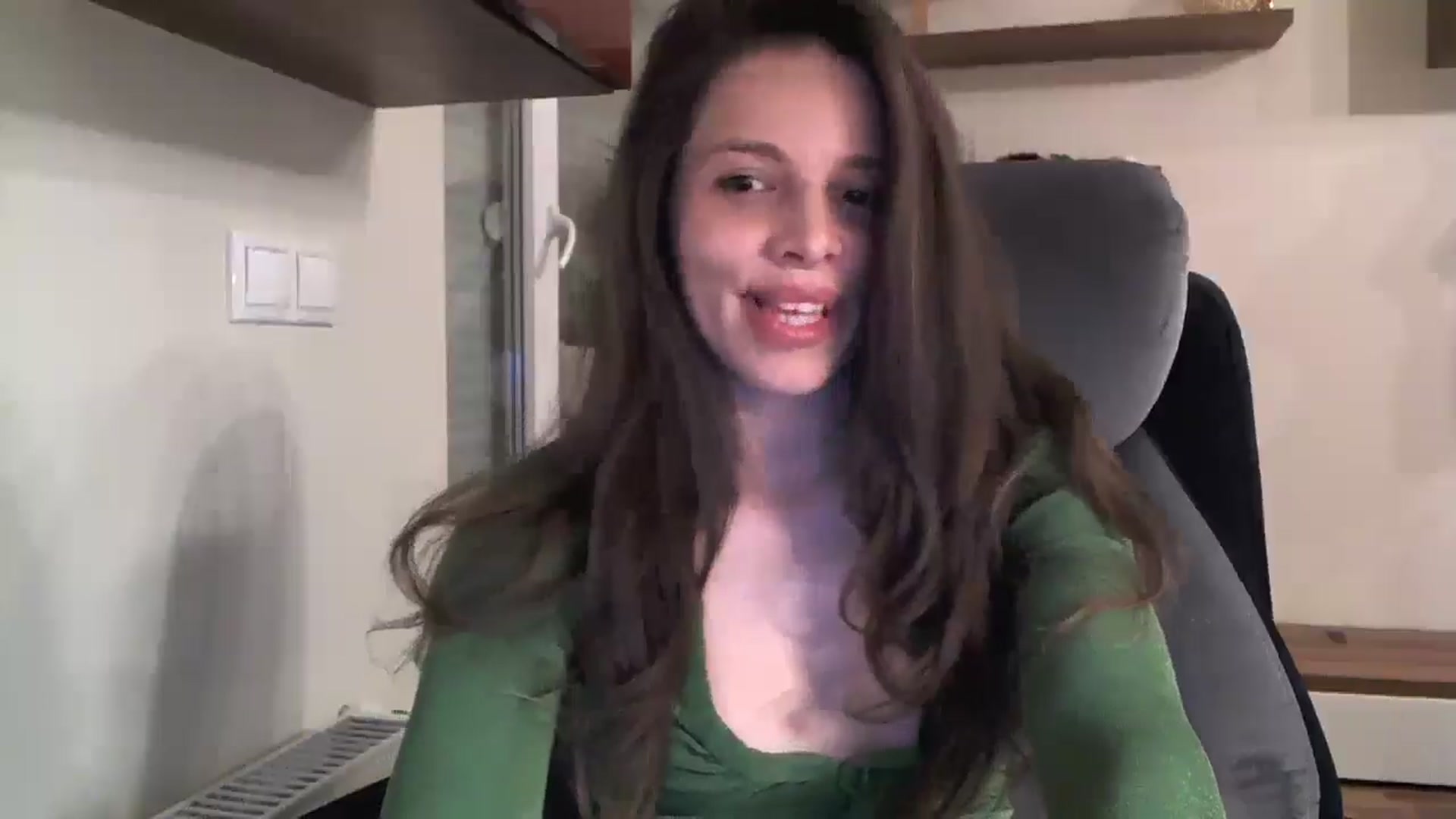Gallery image thumbnail from Heaven_hot's myfreecams stream on, 11/02/2024, 15:15 image 18 of 20